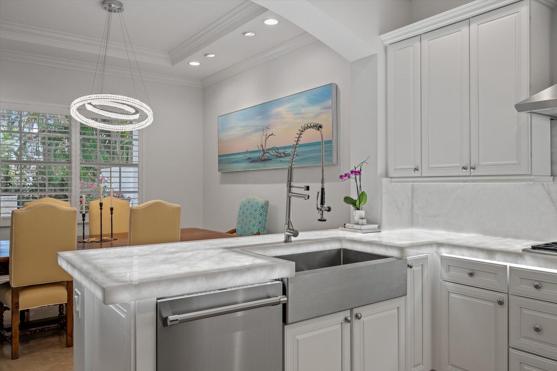 218 Mariner Ct,North Palm Beach, FL 33408