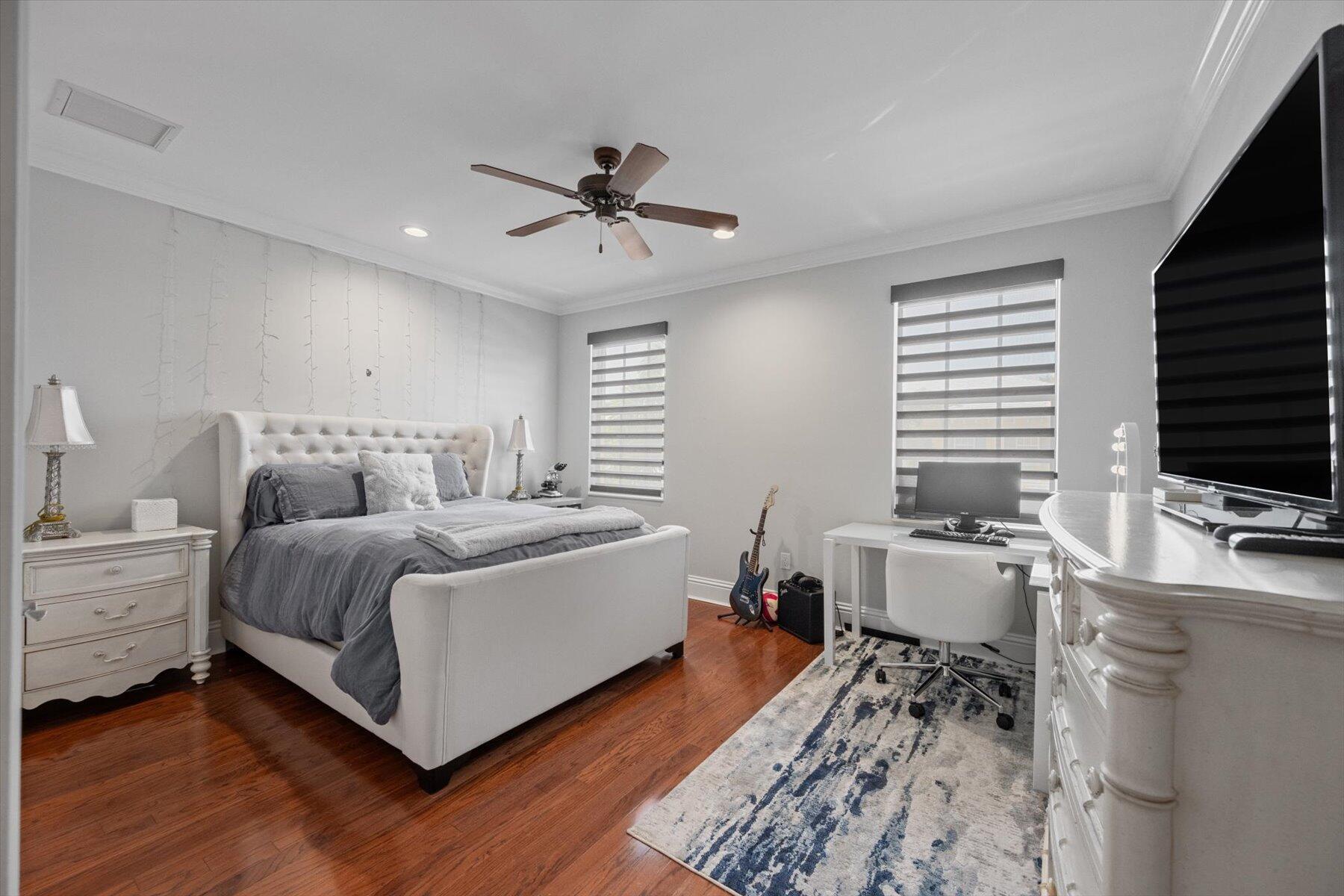 218 Mariner Ct,North Palm Beach, FL 33408