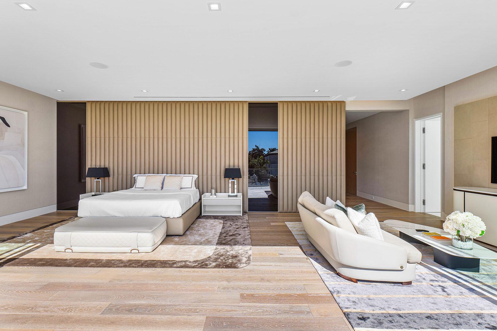 224 W Key Palm Rd Boca Raton, FL 33432