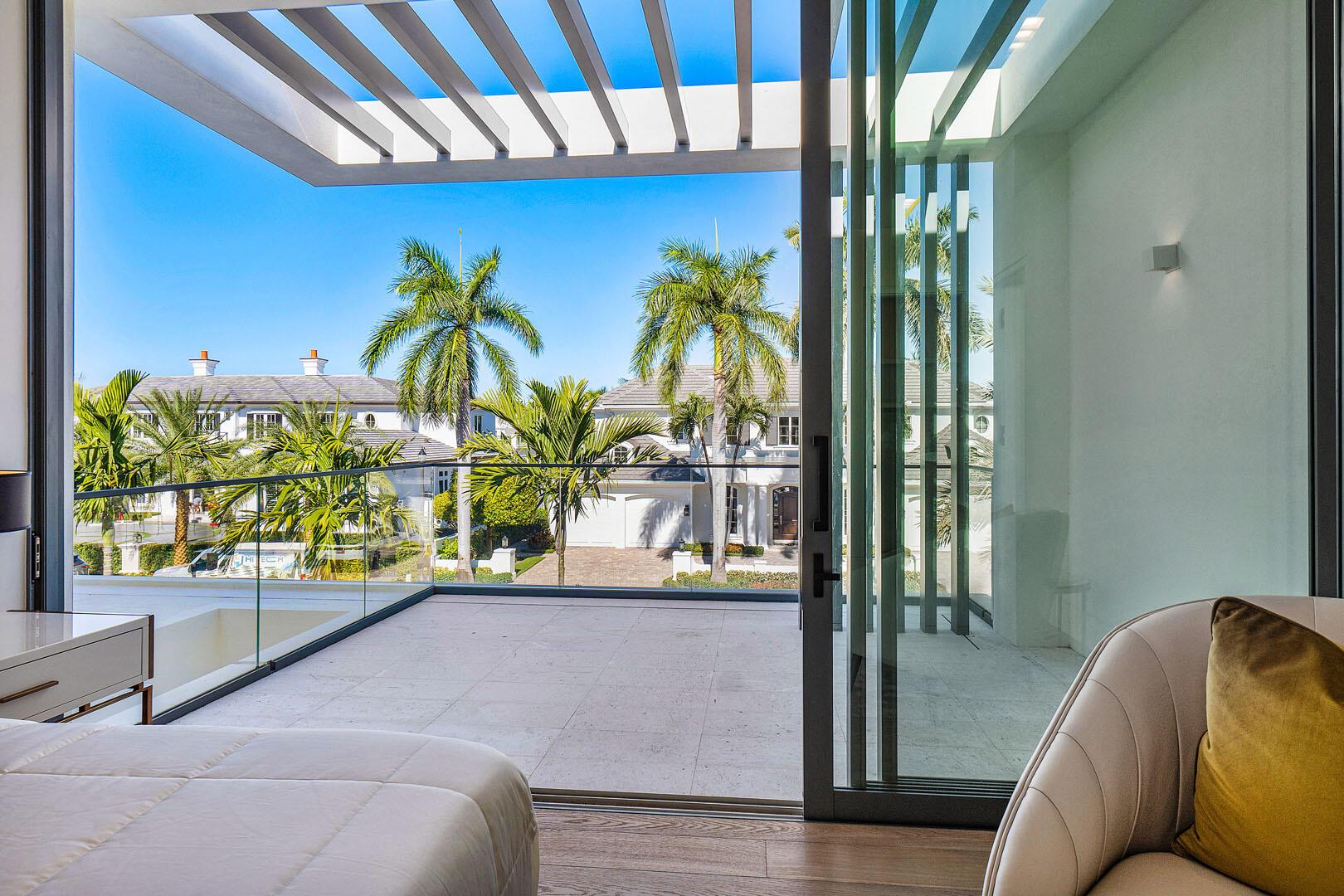 224 W Key Palm Rd Boca Raton, FL 33432