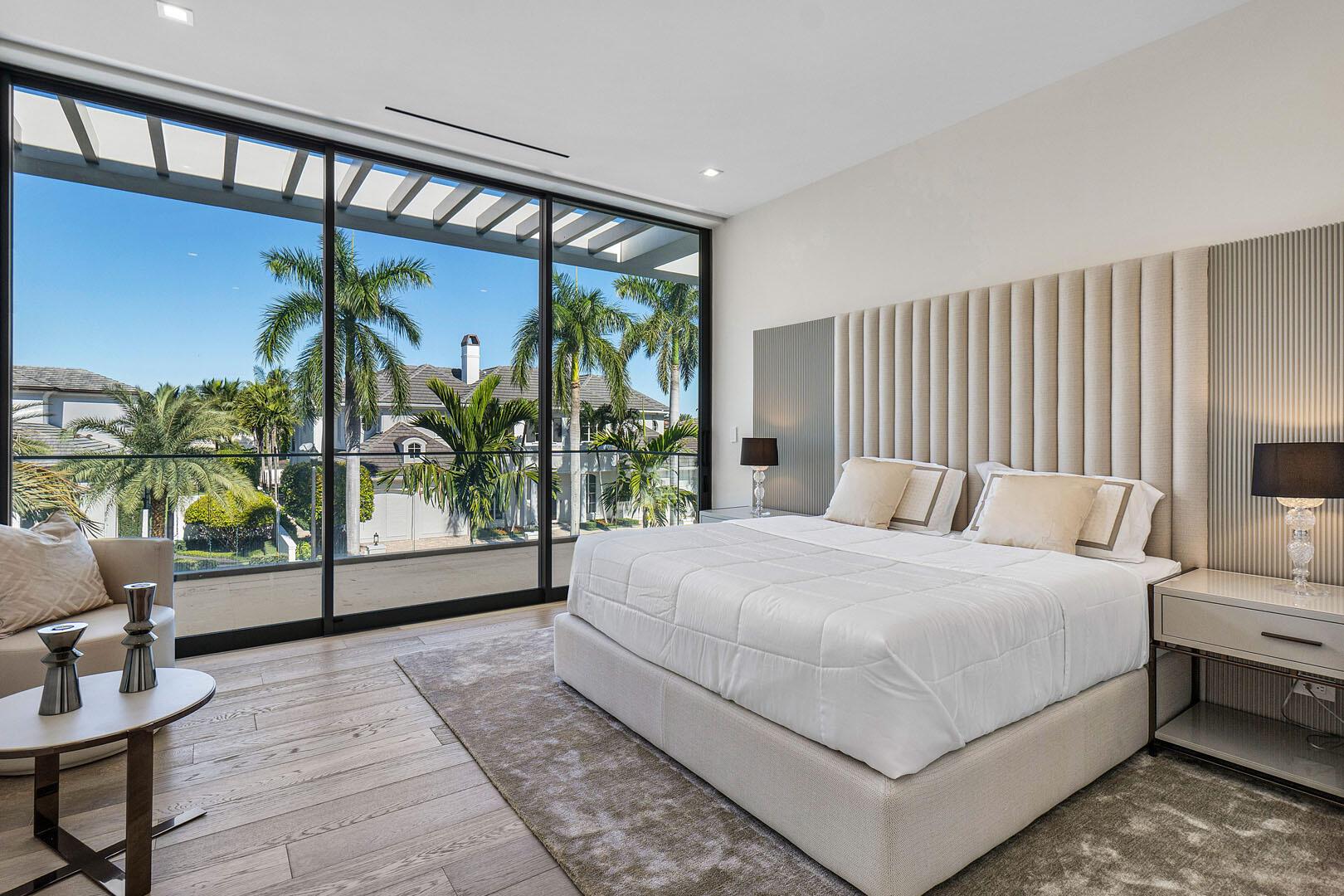 224 W Key Palm Rd Boca Raton, FL 33432