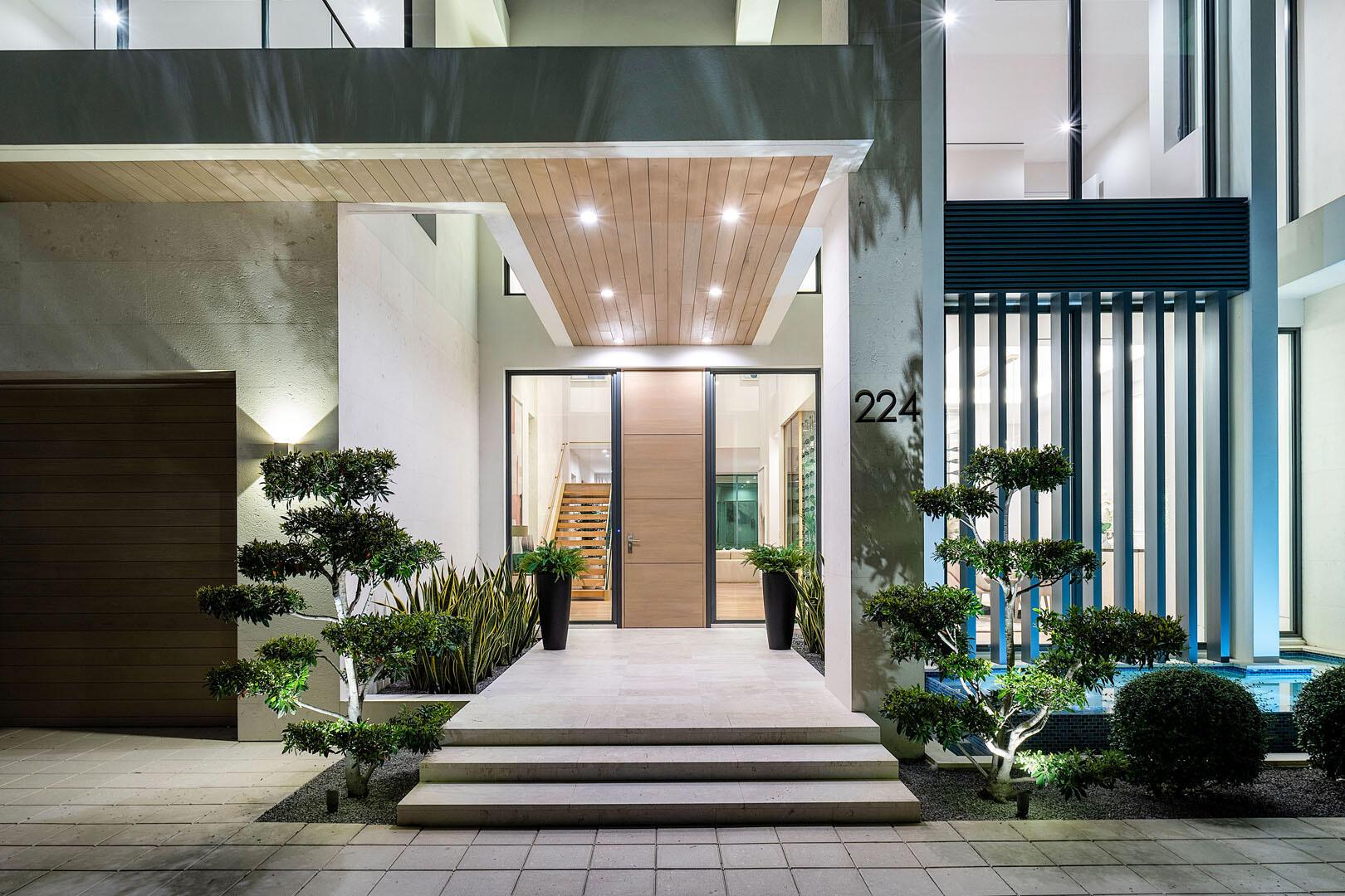 224 W Key Palm Rd Boca Raton, FL 33432