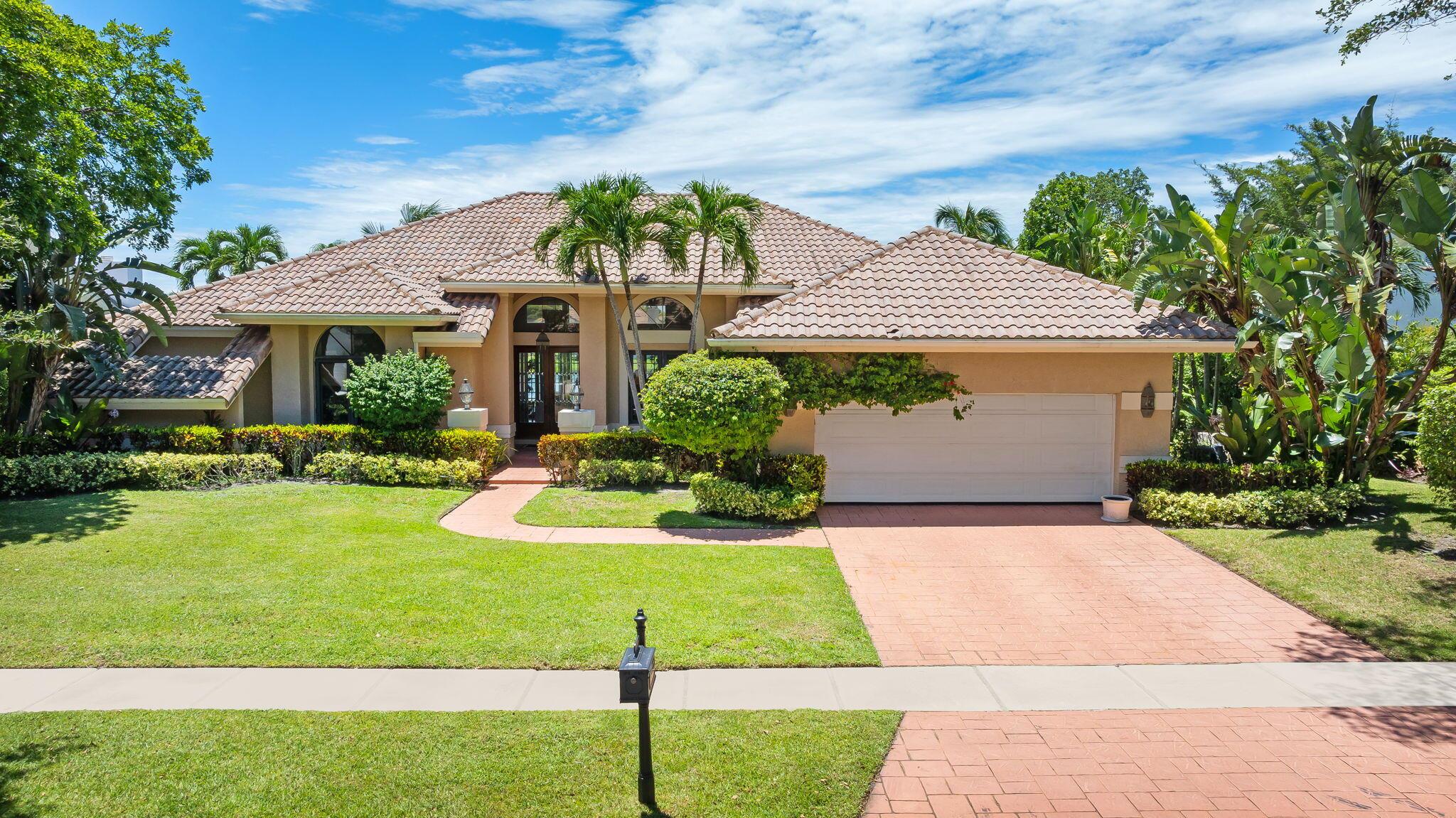 4885 Regency Ct