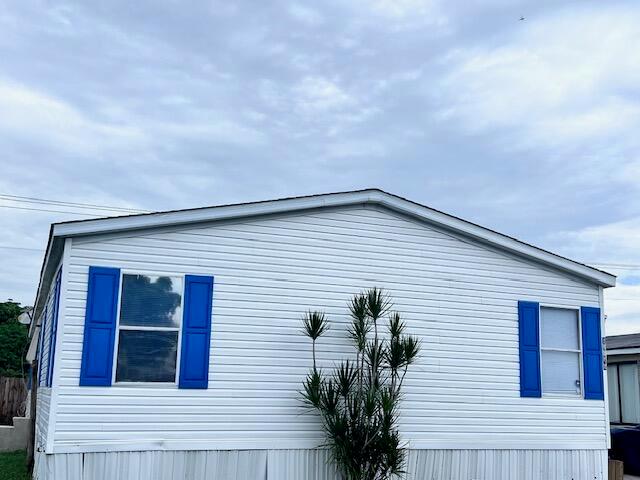11839 Bay Pl