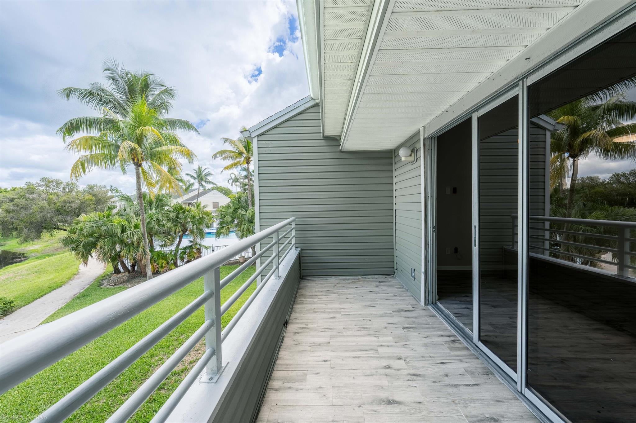 3401 NW 44th St #206,Lauderdale Lakes, FL 33309