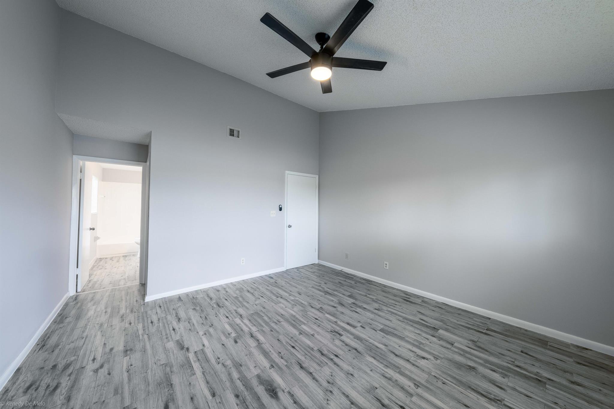 3401 NW 44th St #206,Lauderdale Lakes, FL 33309