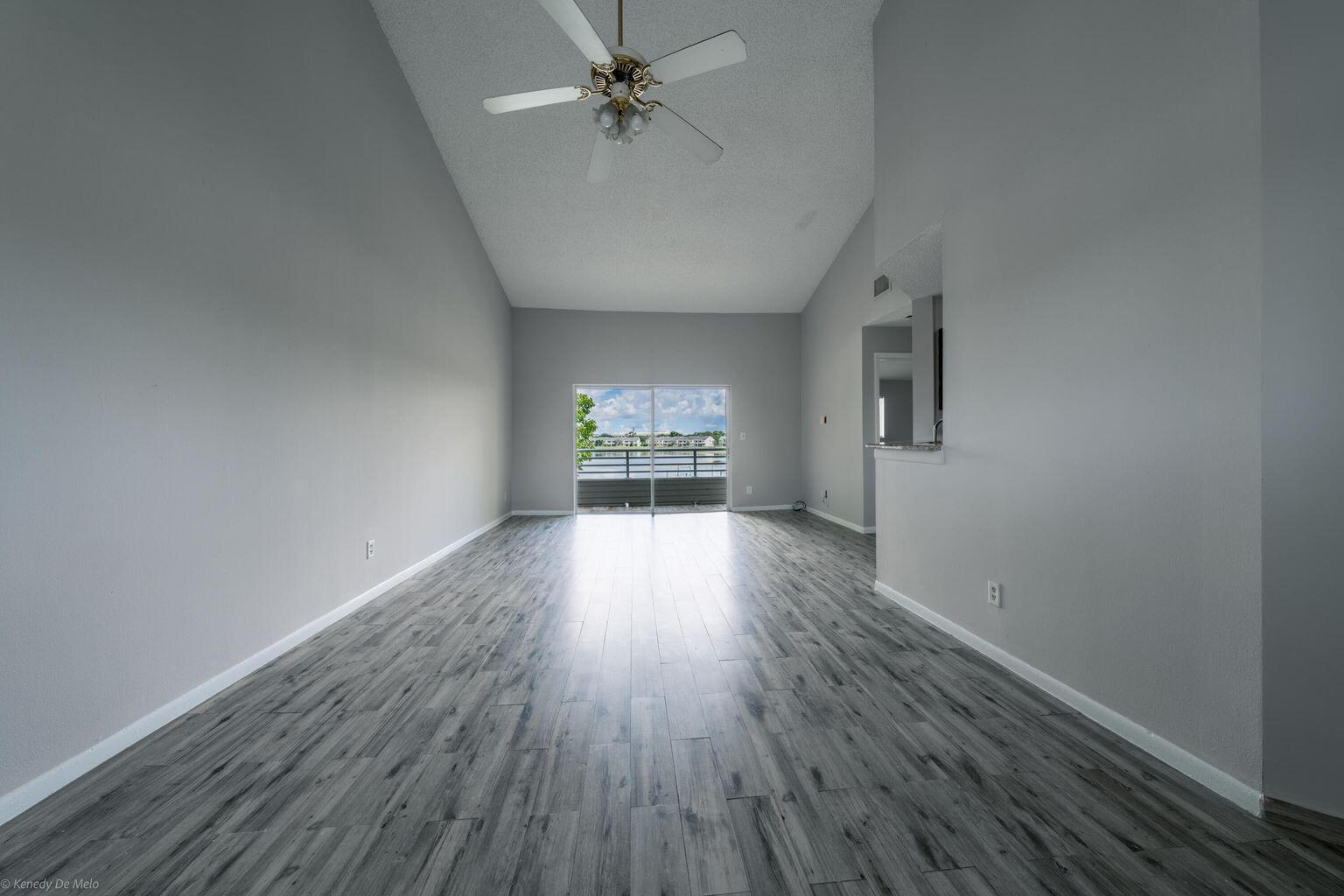 3401 NW 44th St #206,Lauderdale Lakes, FL 33309