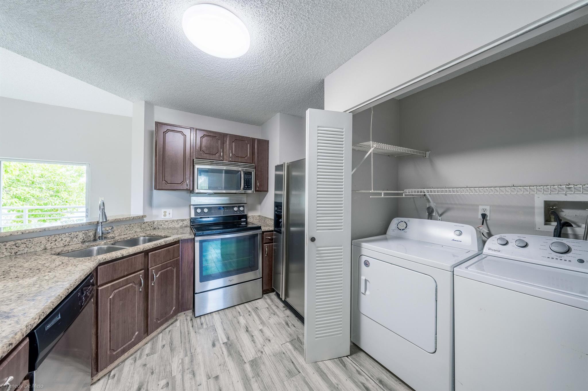 3401 NW 44th St #206,Lauderdale Lakes, FL 33309