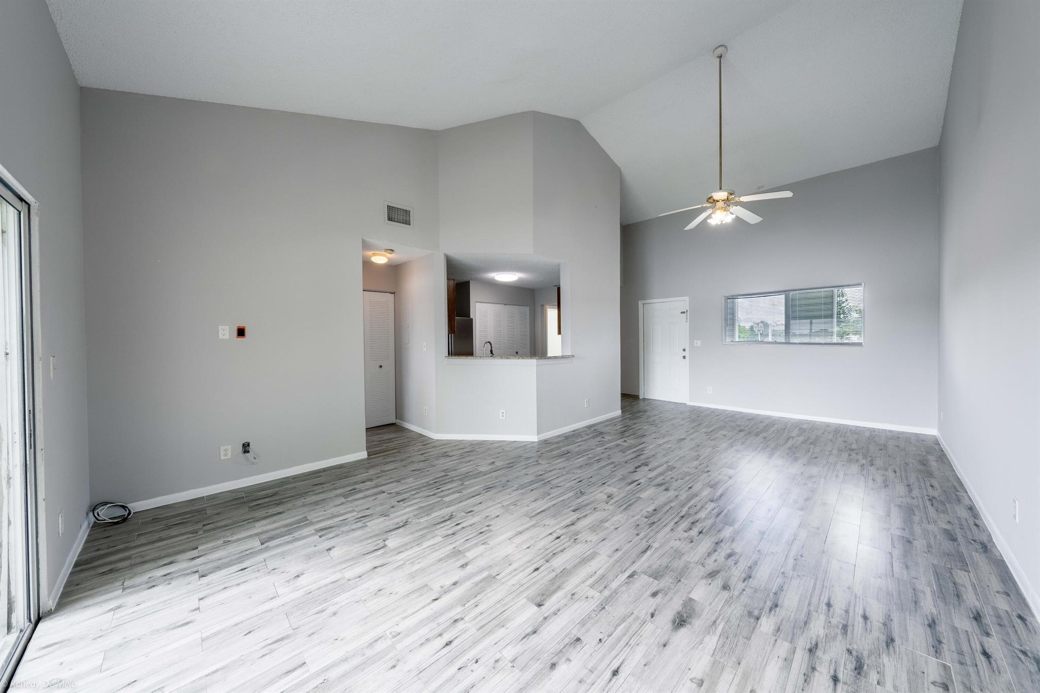 3401 NW 44th St #206,Lauderdale Lakes, FL 33309