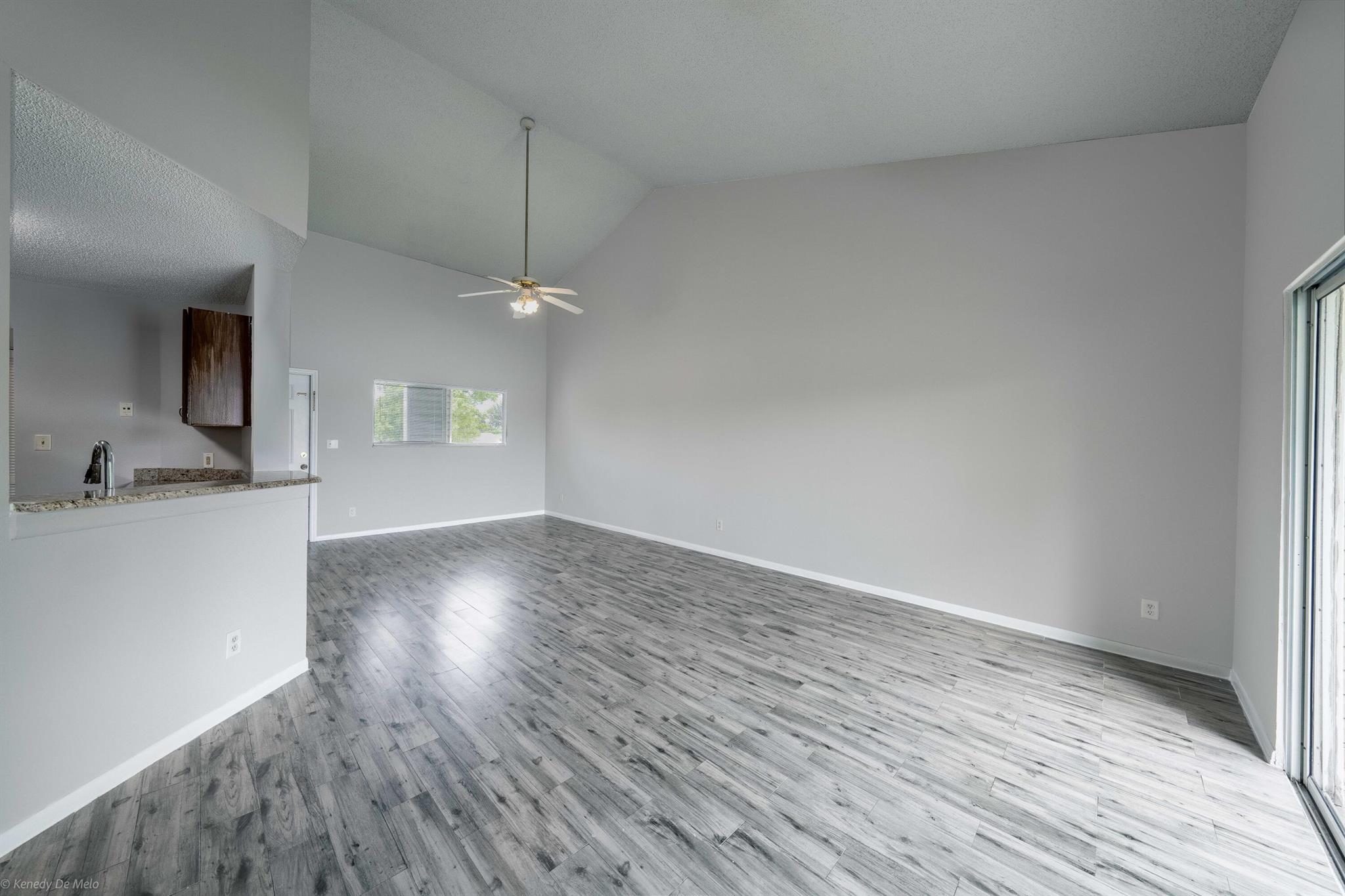 3401 NW 44th St #206,Lauderdale Lakes, FL 33309