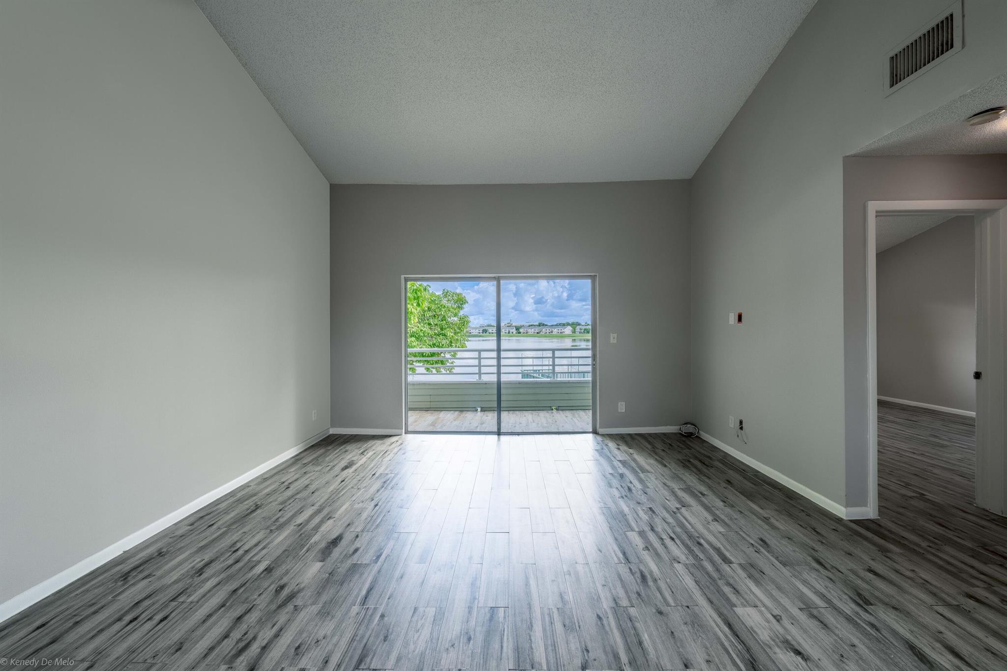 3401 NW 44th St #206,Lauderdale Lakes, FL 33309