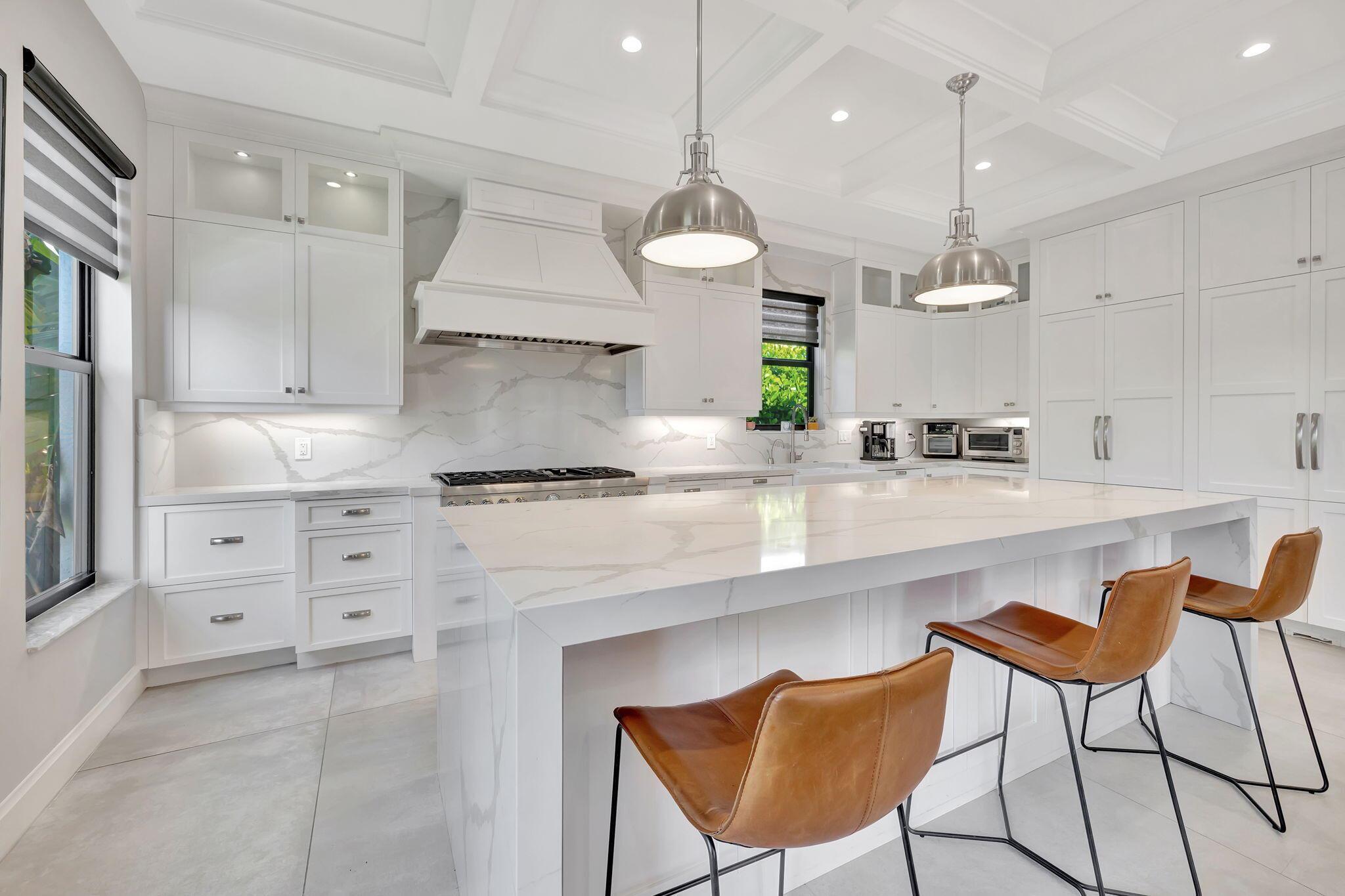 832 SW 34th Ave Boynton Beach, FL 33435