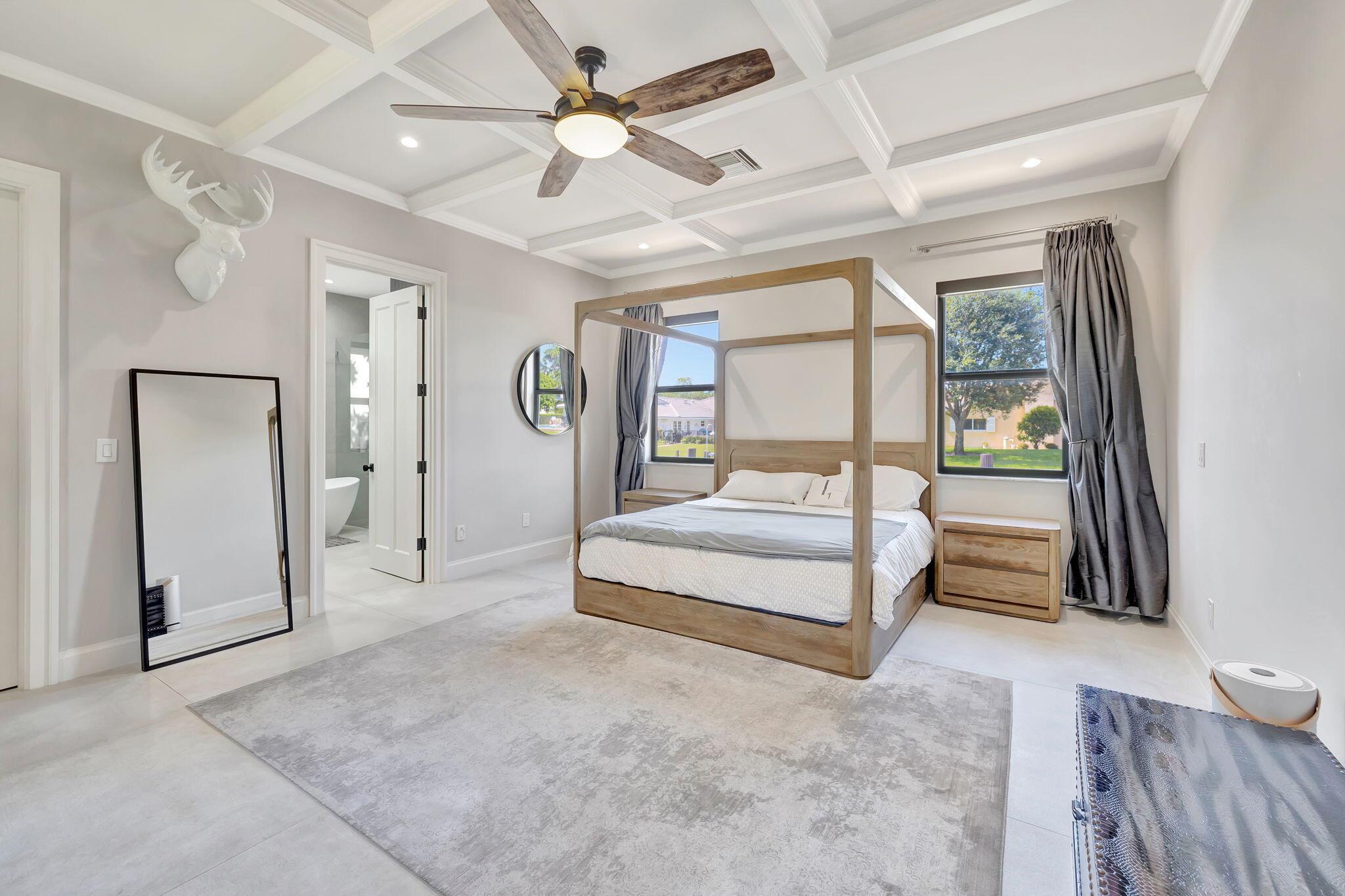 832 SW 34th Ave Boynton Beach, FL 33435