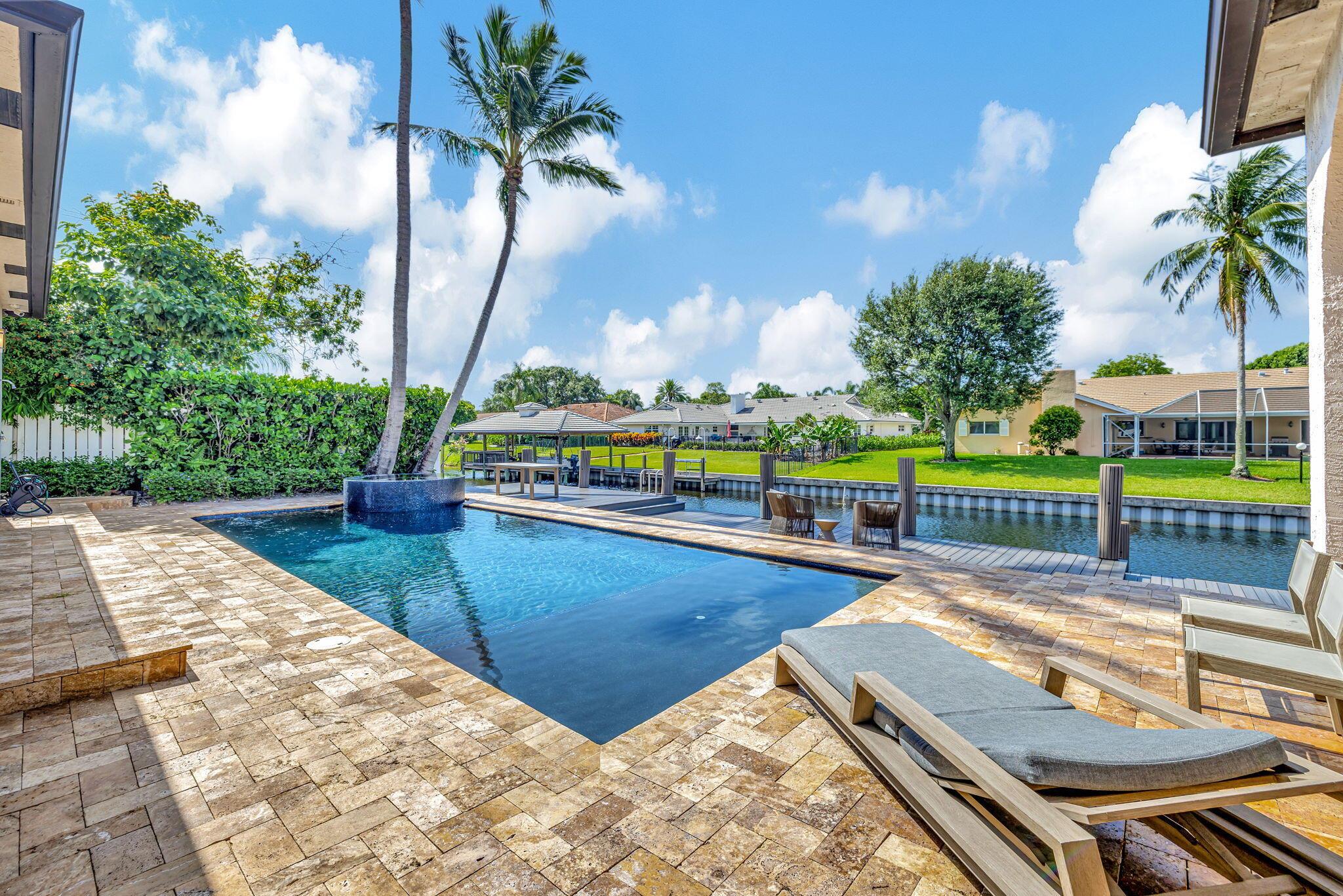 832 SW 34th Ave Boynton Beach, FL 33435