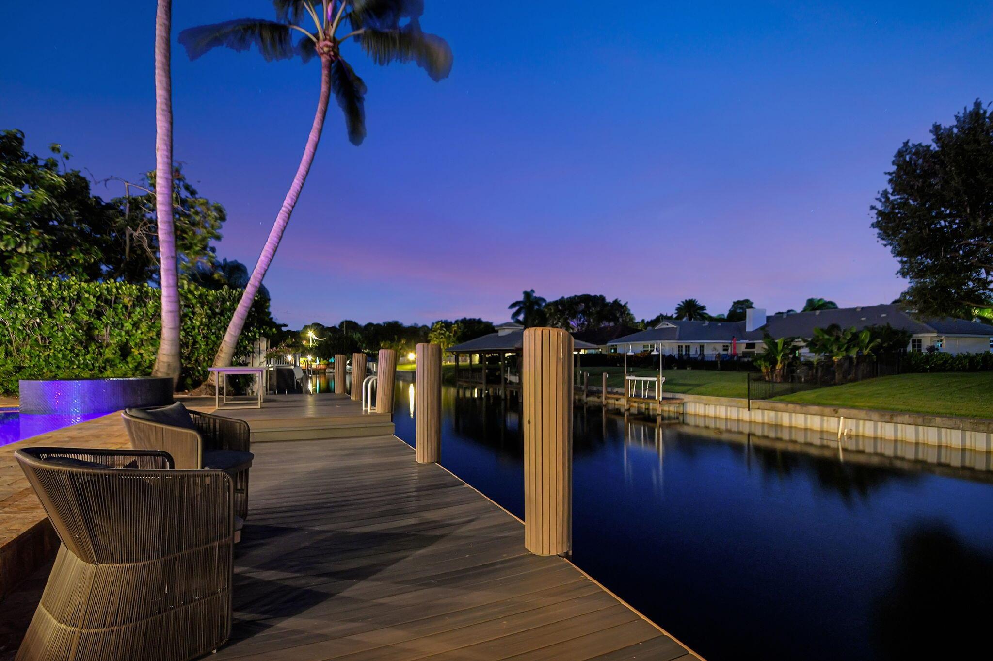 832 SW 34th Ave Boynton Beach, FL 33435