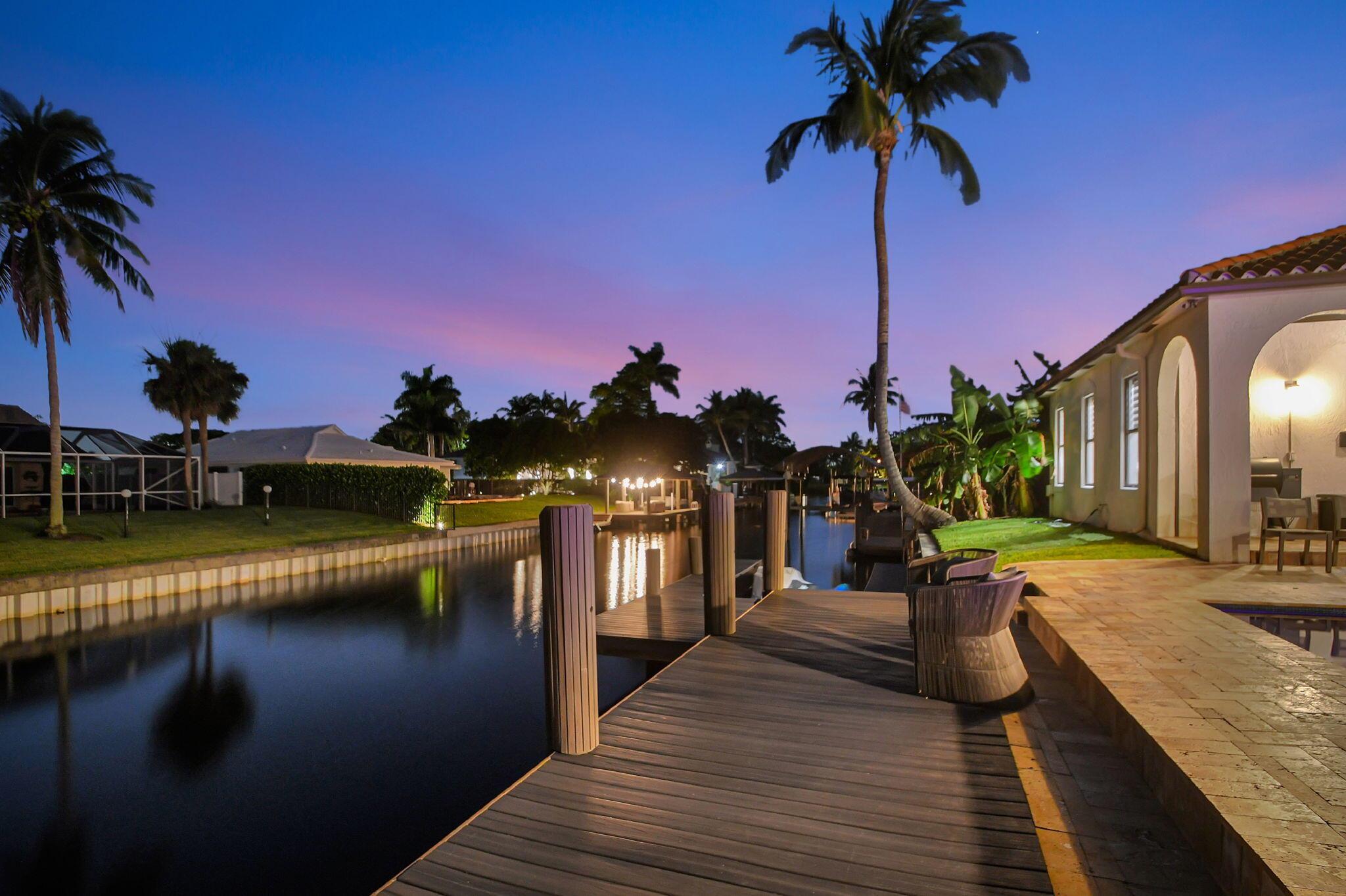 832 SW 34th Ave Boynton Beach, FL 33435