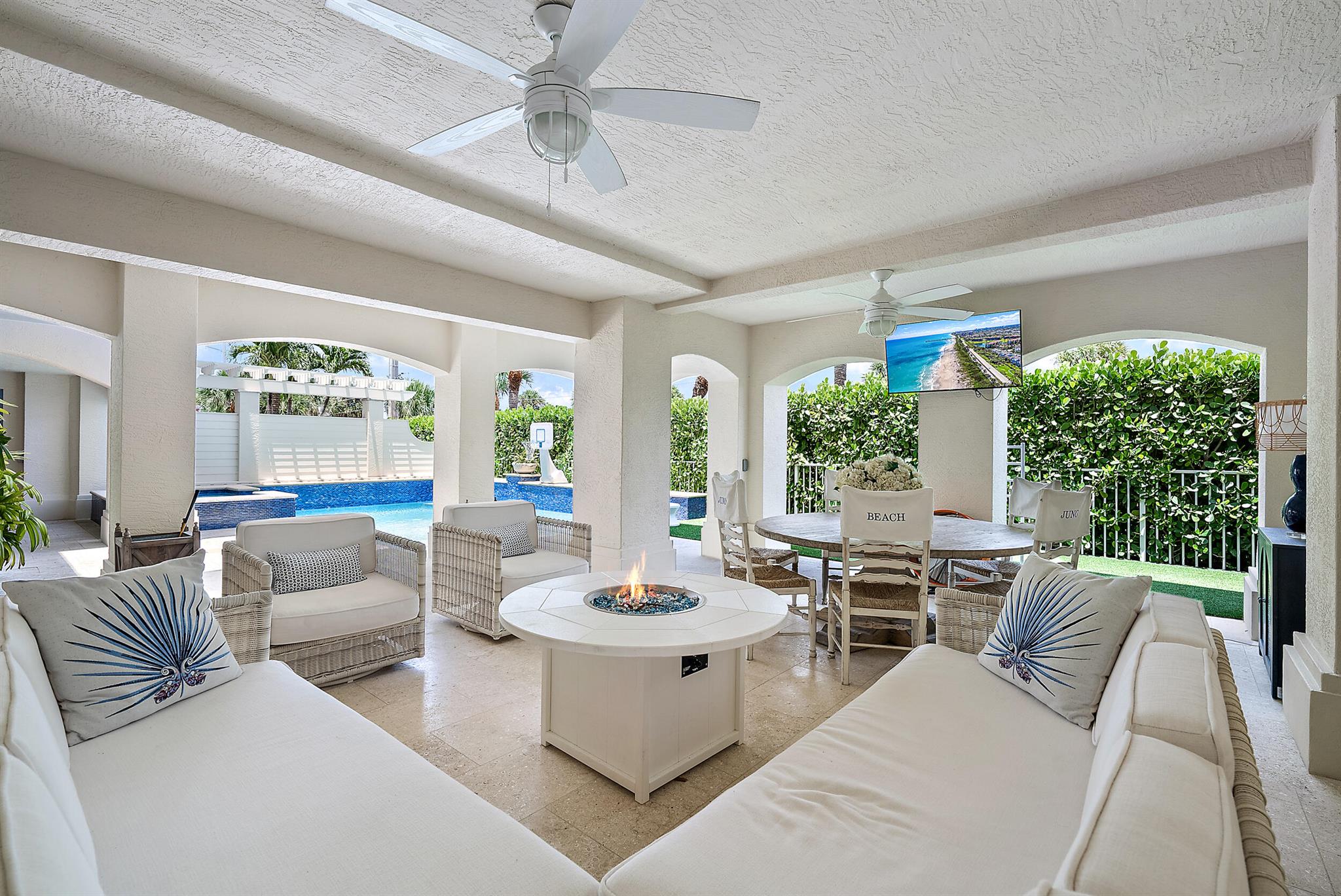 410 Old Towne Ln Juno Beach, FL 33408