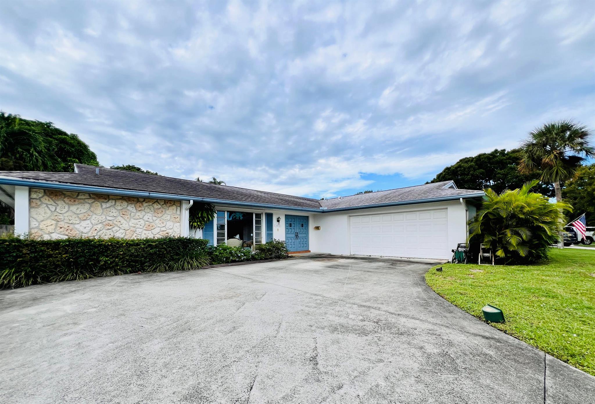 4370 Fuschia Cir