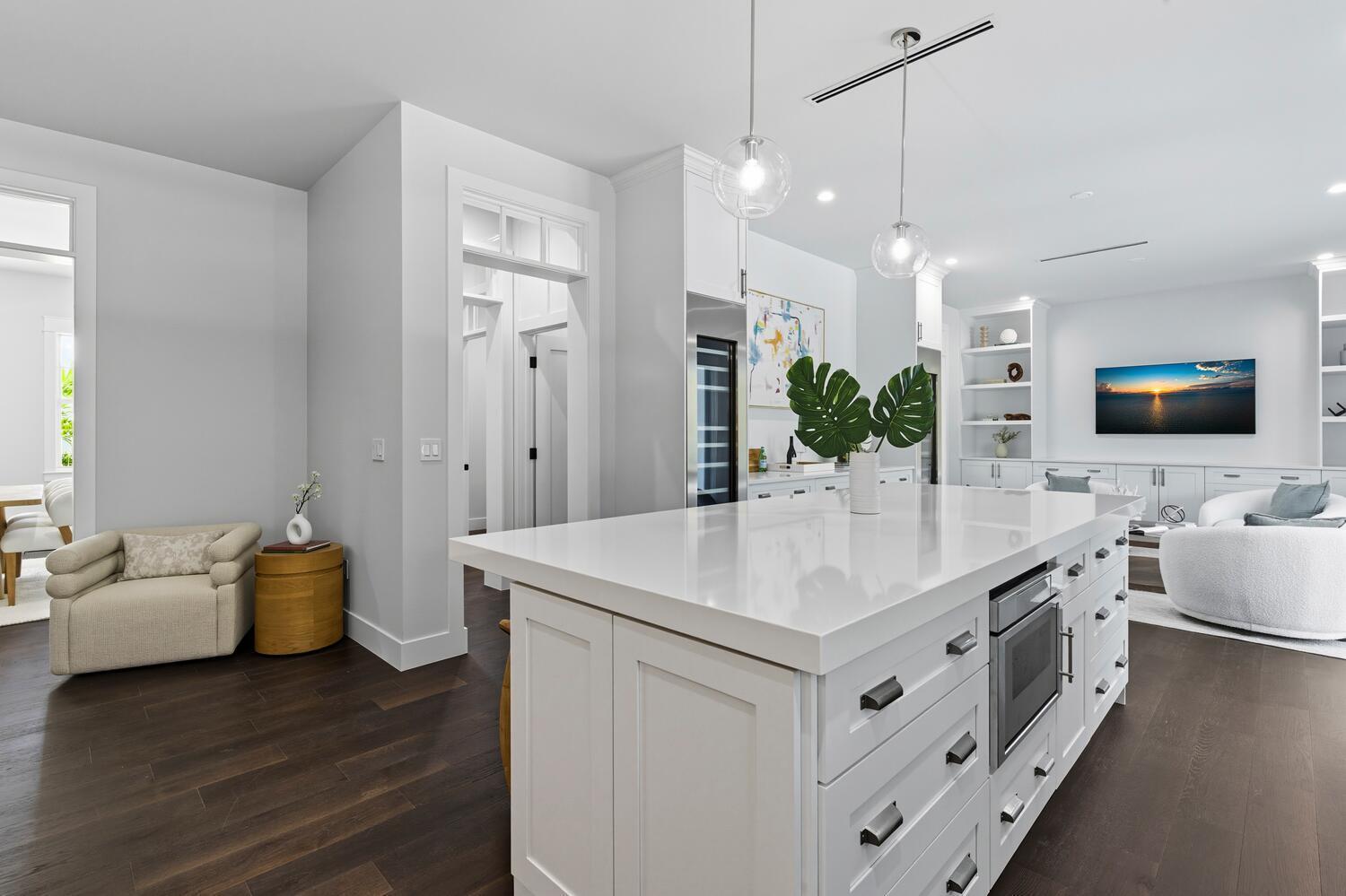 11823 Lake Shr Pl North Palm Beach, FL 33408