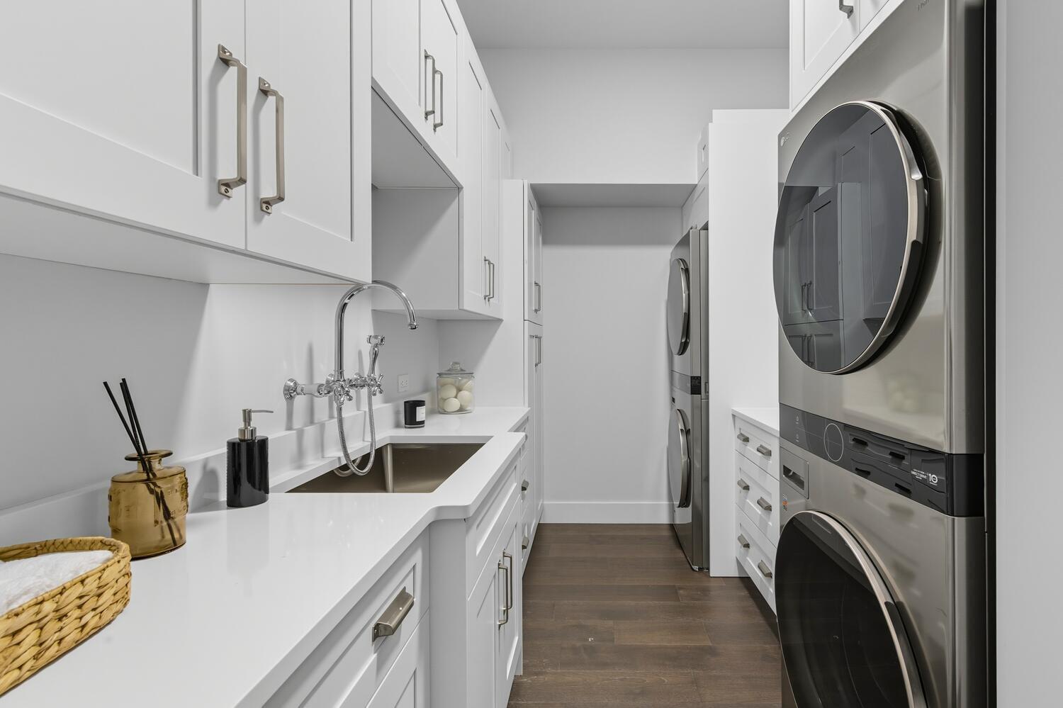 11823 Lake Shr Pl North Palm Beach, FL 33408