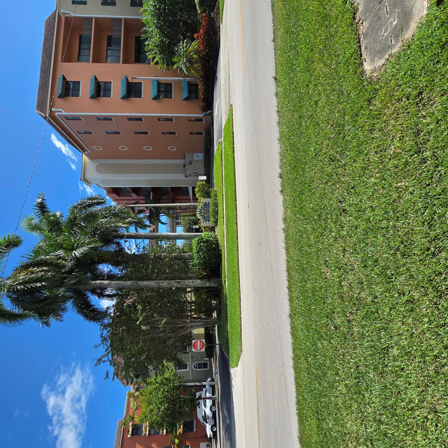 1610 Presidential Way #105