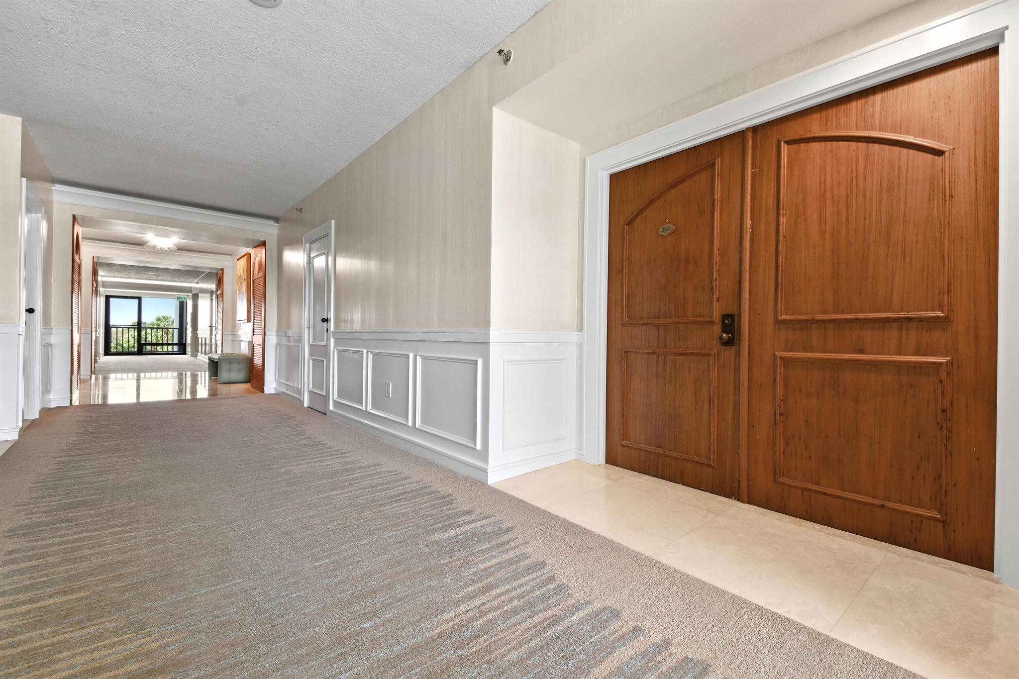 3322 Casseekey Is Rd #302 Jupiter, FL 33477