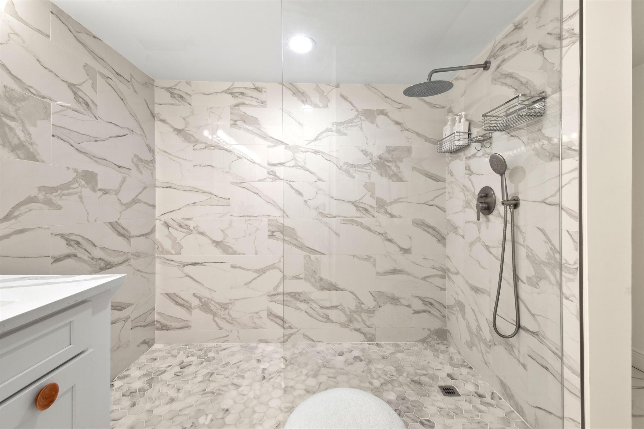 3322 Casseekey Is Rd #302 Jupiter, FL 33477