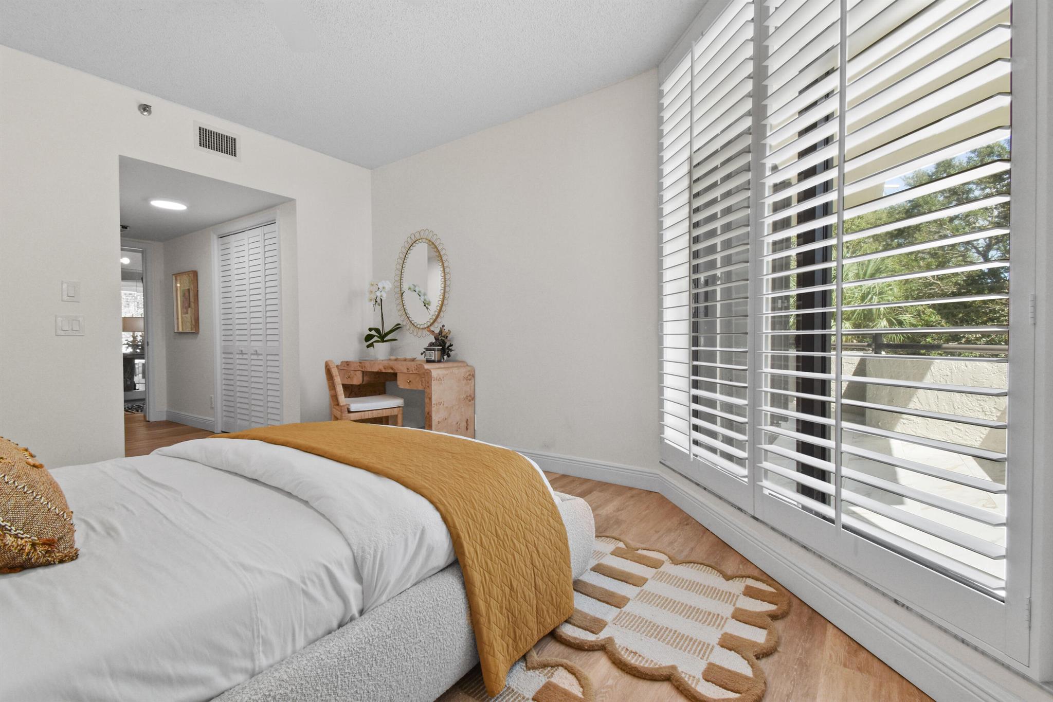 3322 Casseekey Is Rd #302 Jupiter, FL 33477