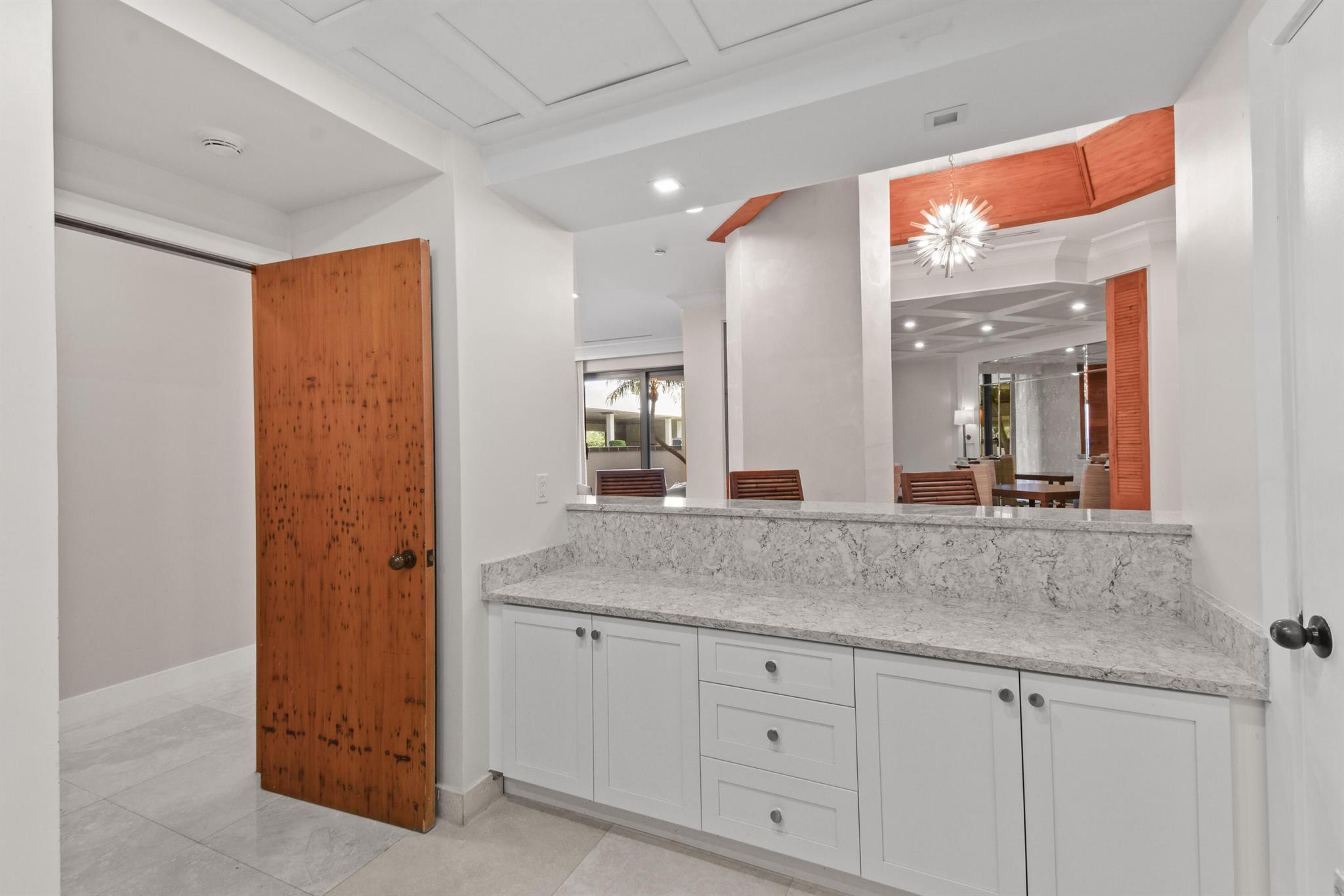 3322 Casseekey Is Rd #302 Jupiter, FL 33477