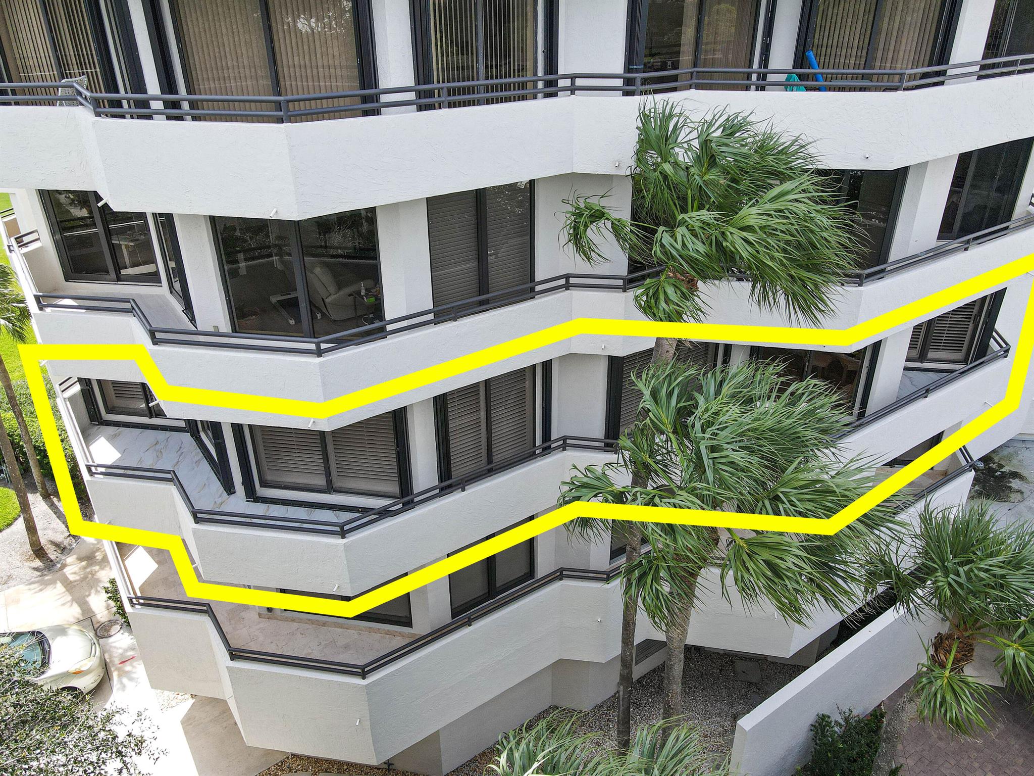 3322 Casseekey Is Rd #302 Jupiter, FL 33477