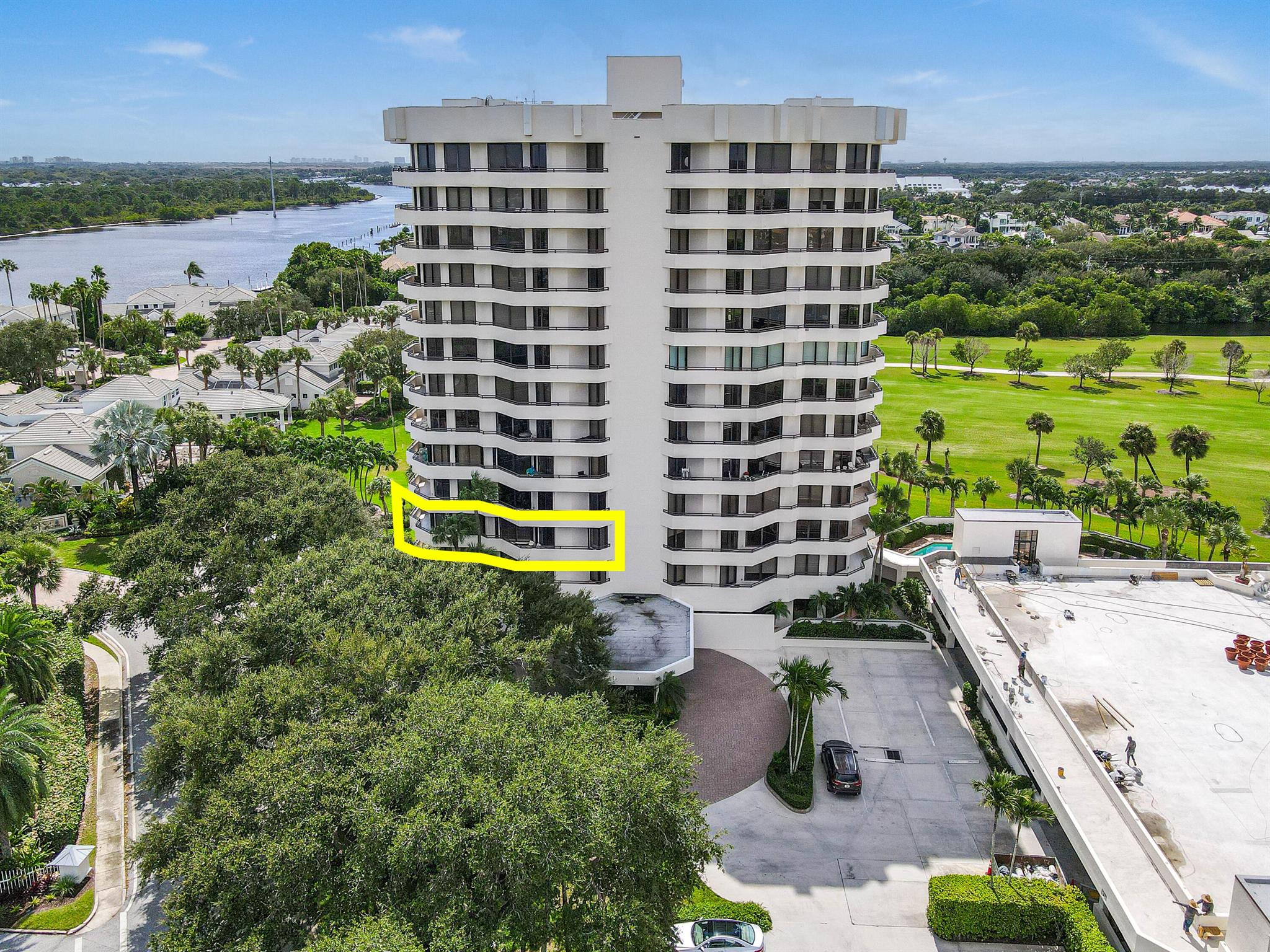 3322 Casseekey Is Rd #302 Jupiter, FL 33477