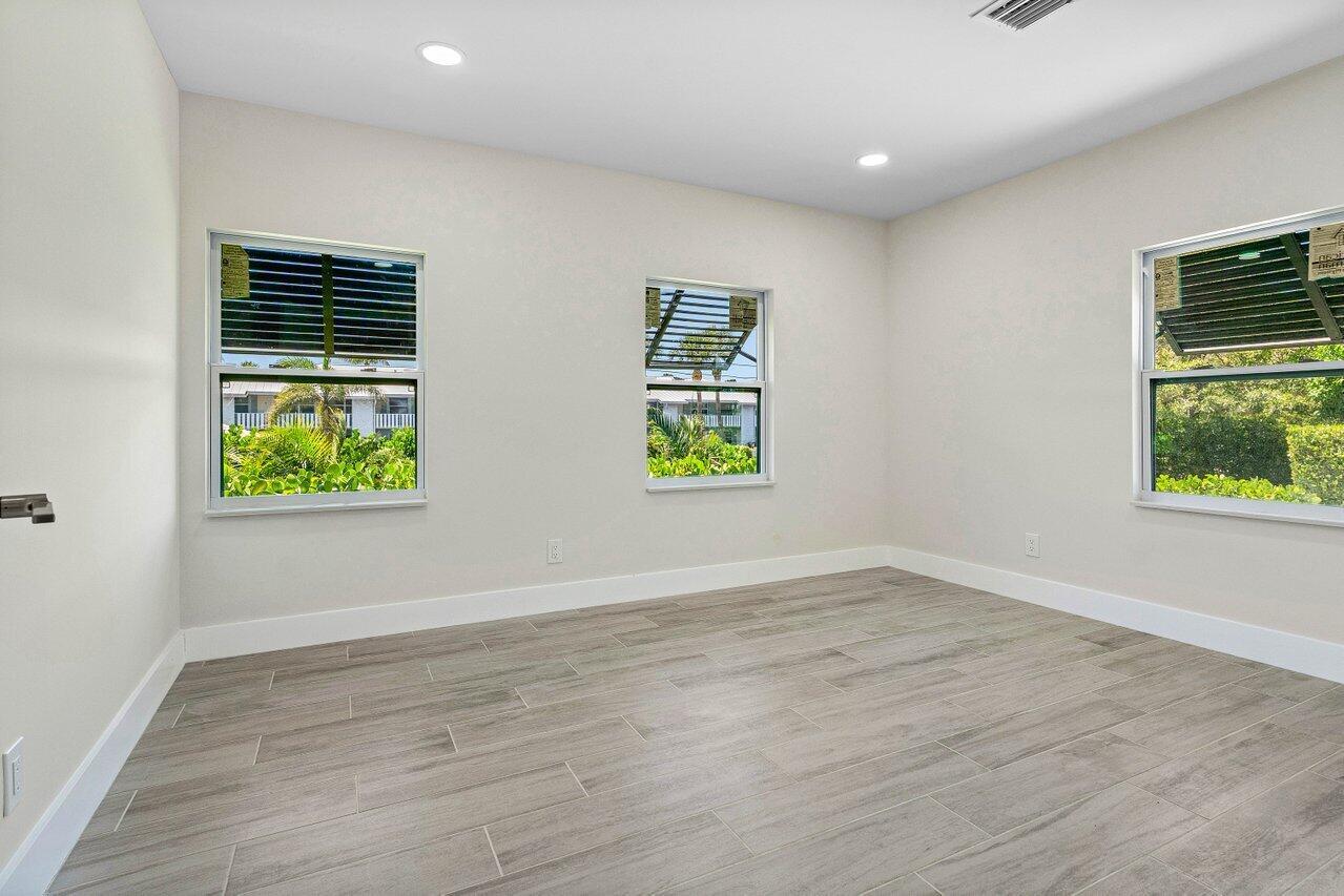 5497 N Ocean Blvd Ocean Ridge, FL 33435