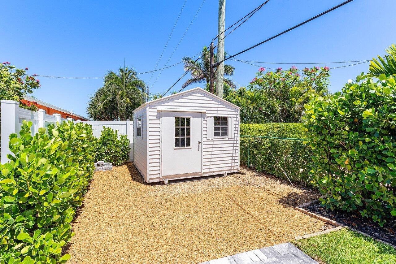 5497 N Ocean Blvd Ocean Ridge, FL 33435