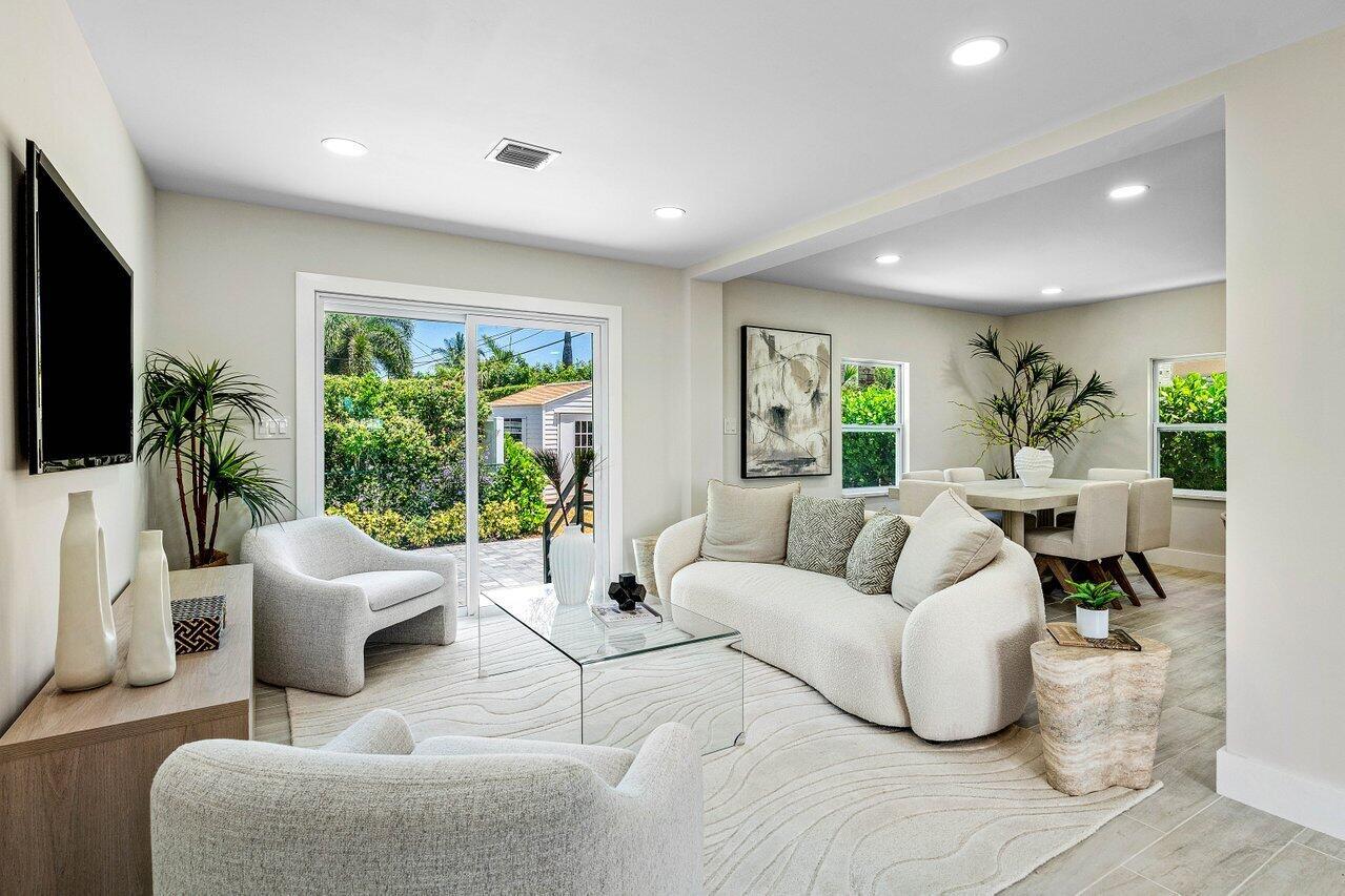 5497 N Ocean Blvd Ocean Ridge, FL 33435