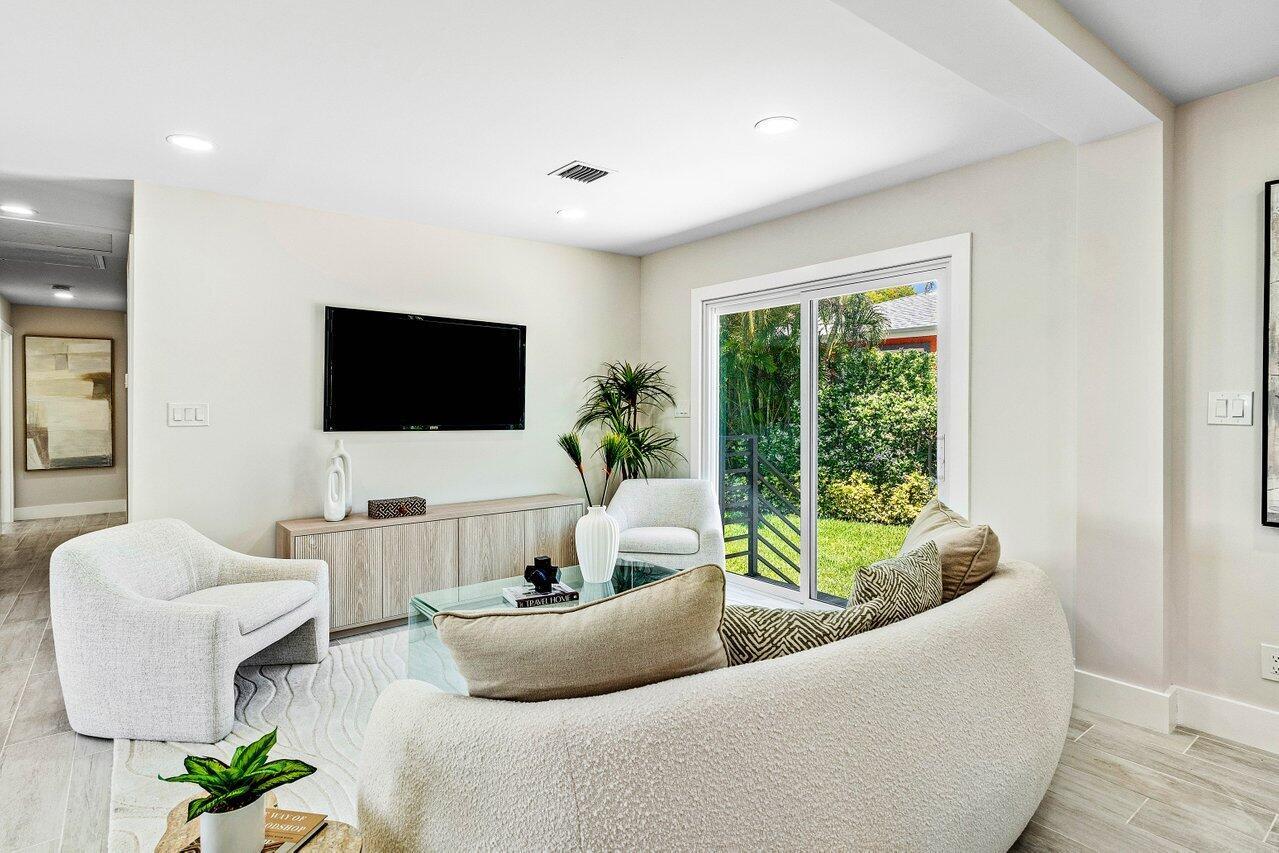 5497 N Ocean Blvd Ocean Ridge, FL 33435