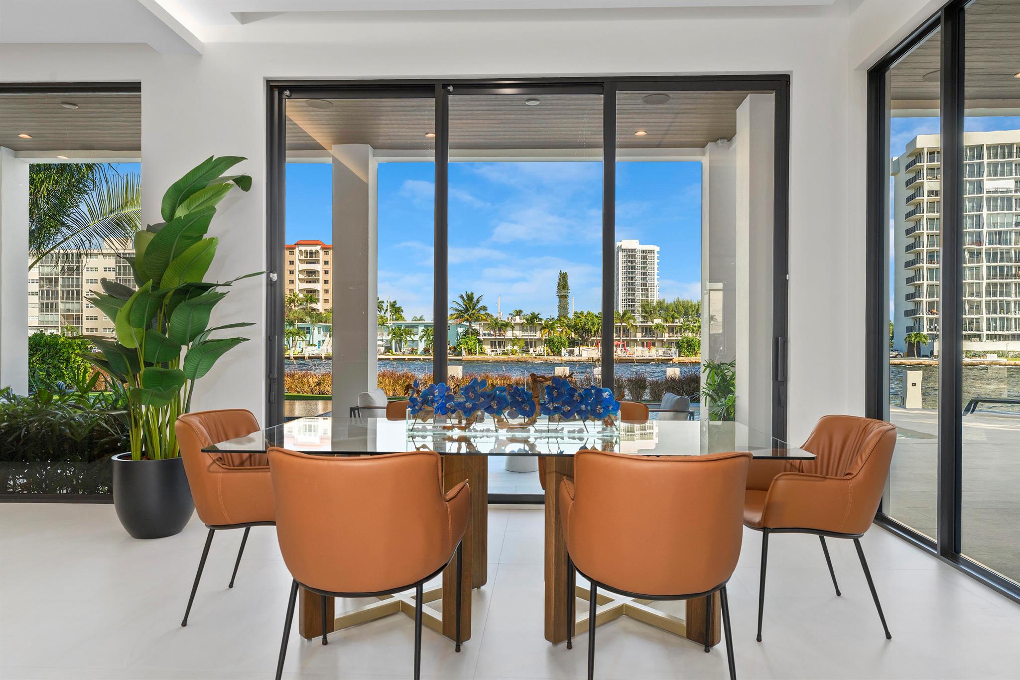 2880 NE 9th St Pompano Beach, FL 33062