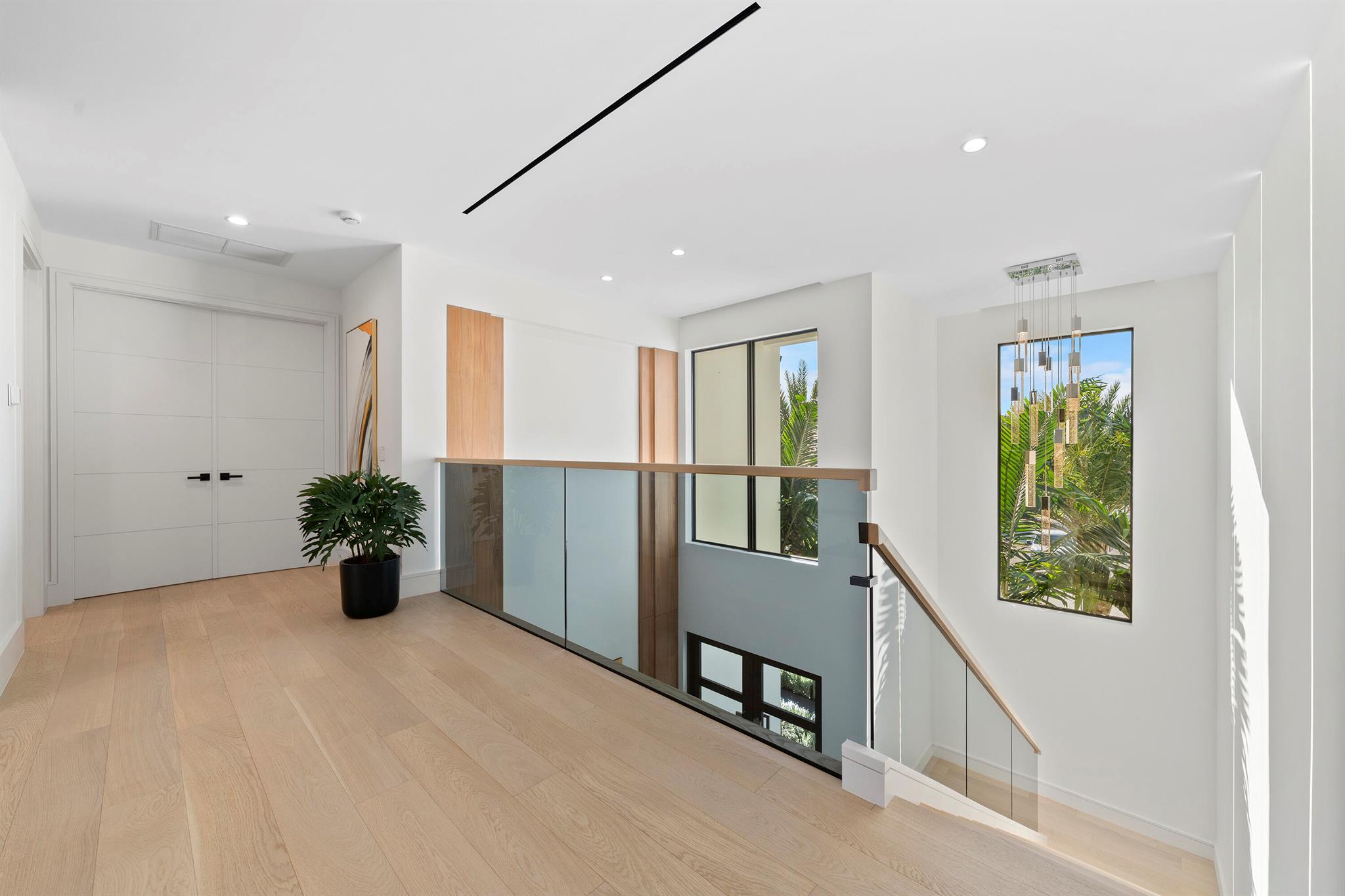 2880 NE 9th St Pompano Beach, FL 33062