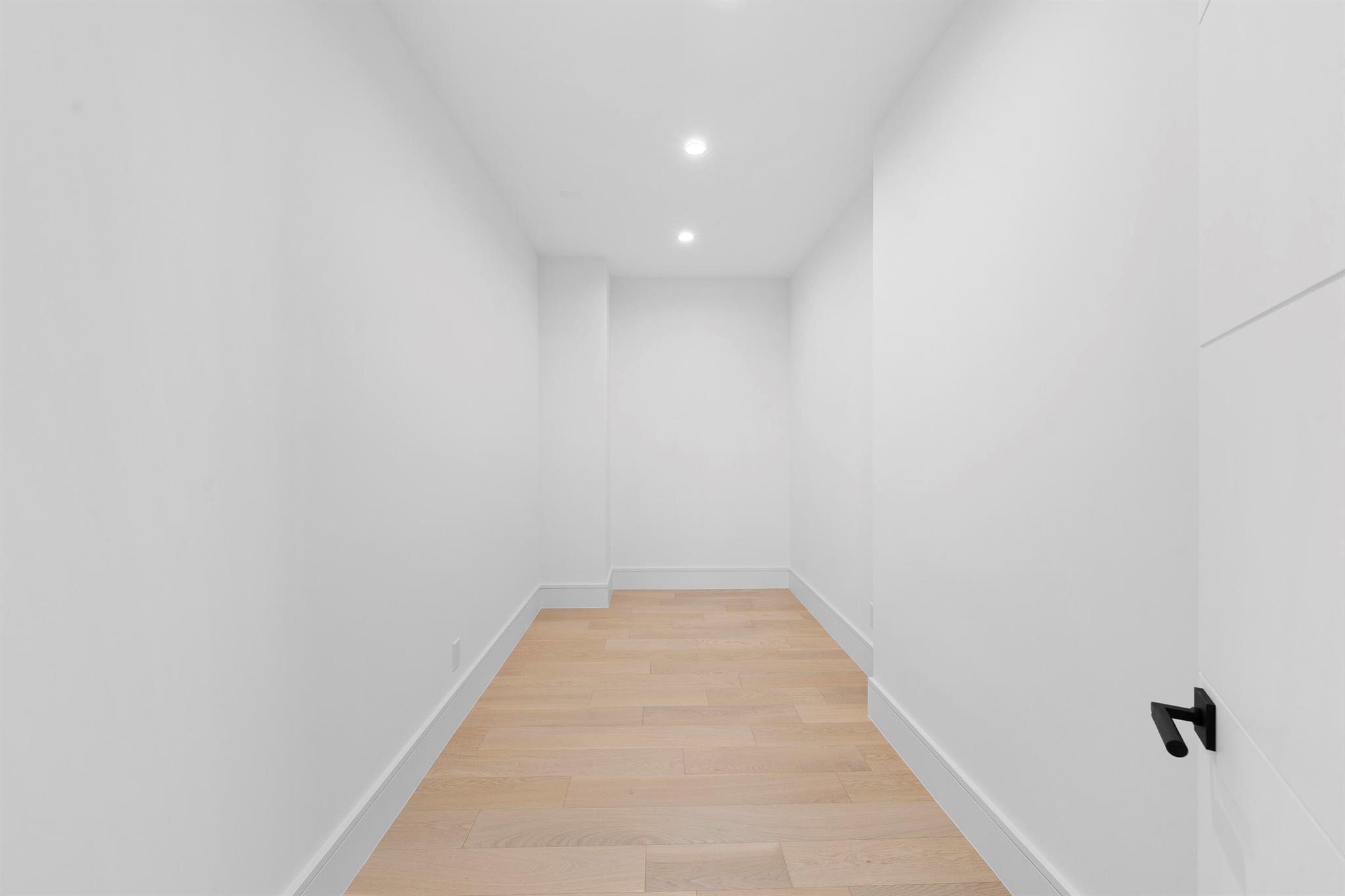 2880 NE 9th St Pompano Beach, FL 33062