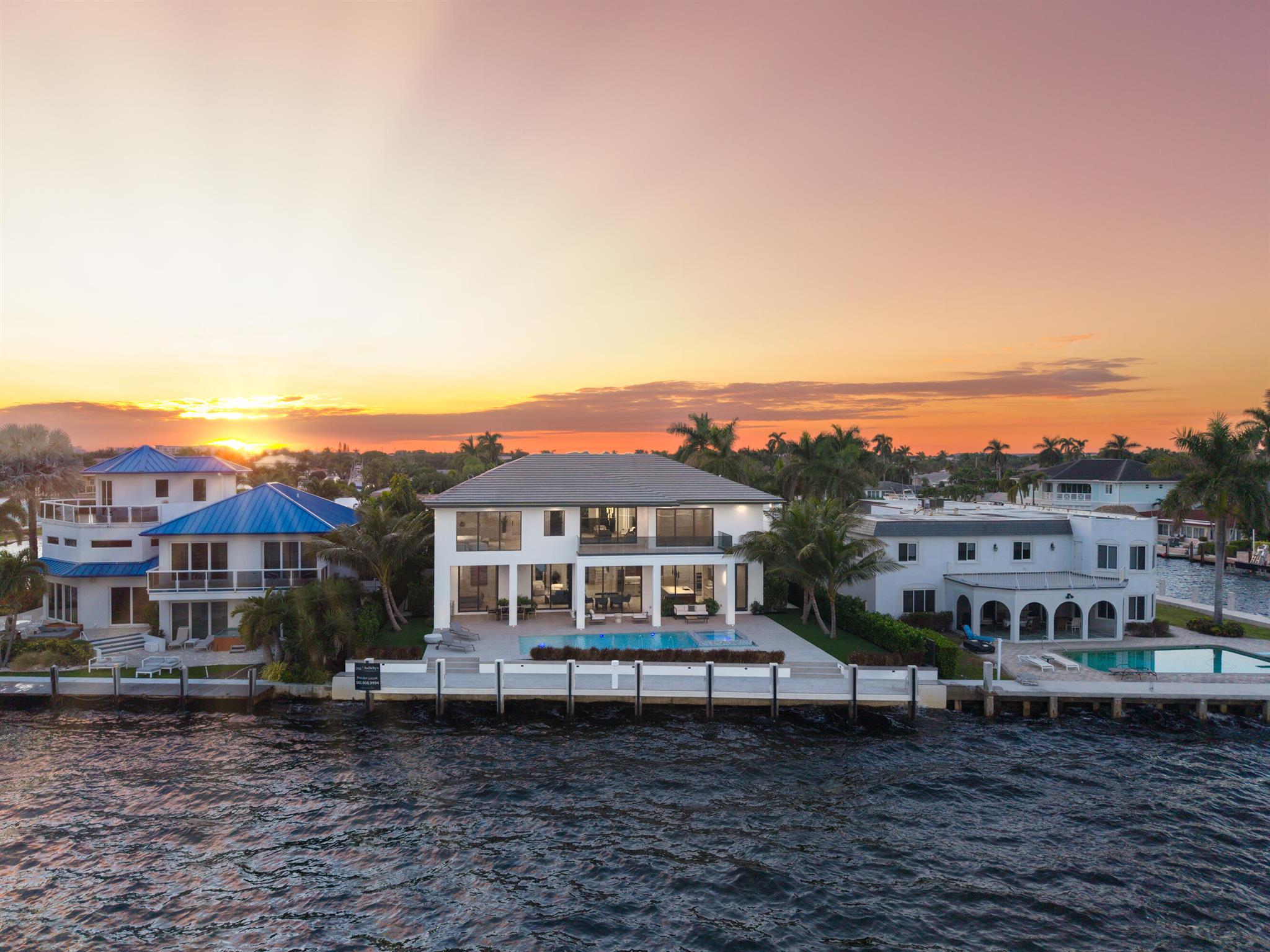 2880 NE 9th St Pompano Beach, FL 33062