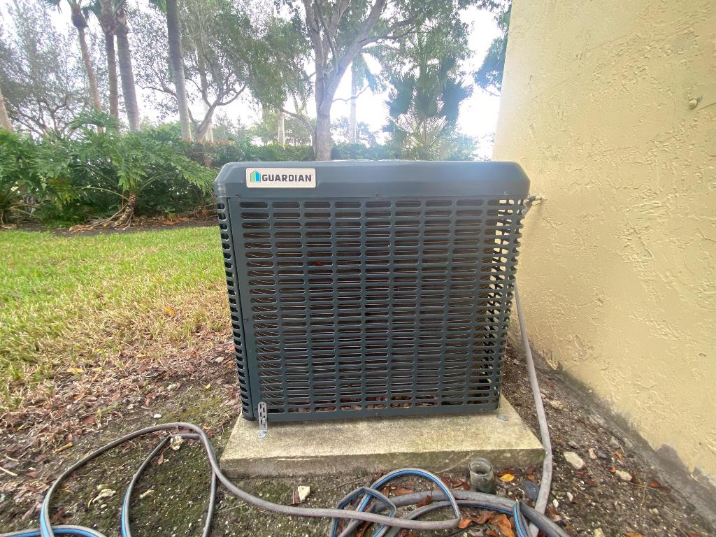 19305 SW 66th St Pembroke Pines, FL 33332