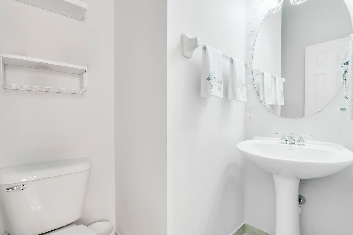 107 Pond Apple Ln #102 Jupiter, FL 33458