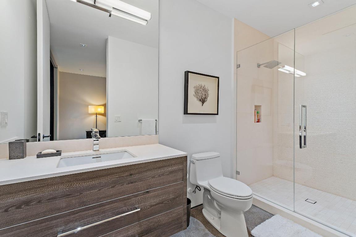 12 N Beach Jupiter Island, FL 33455