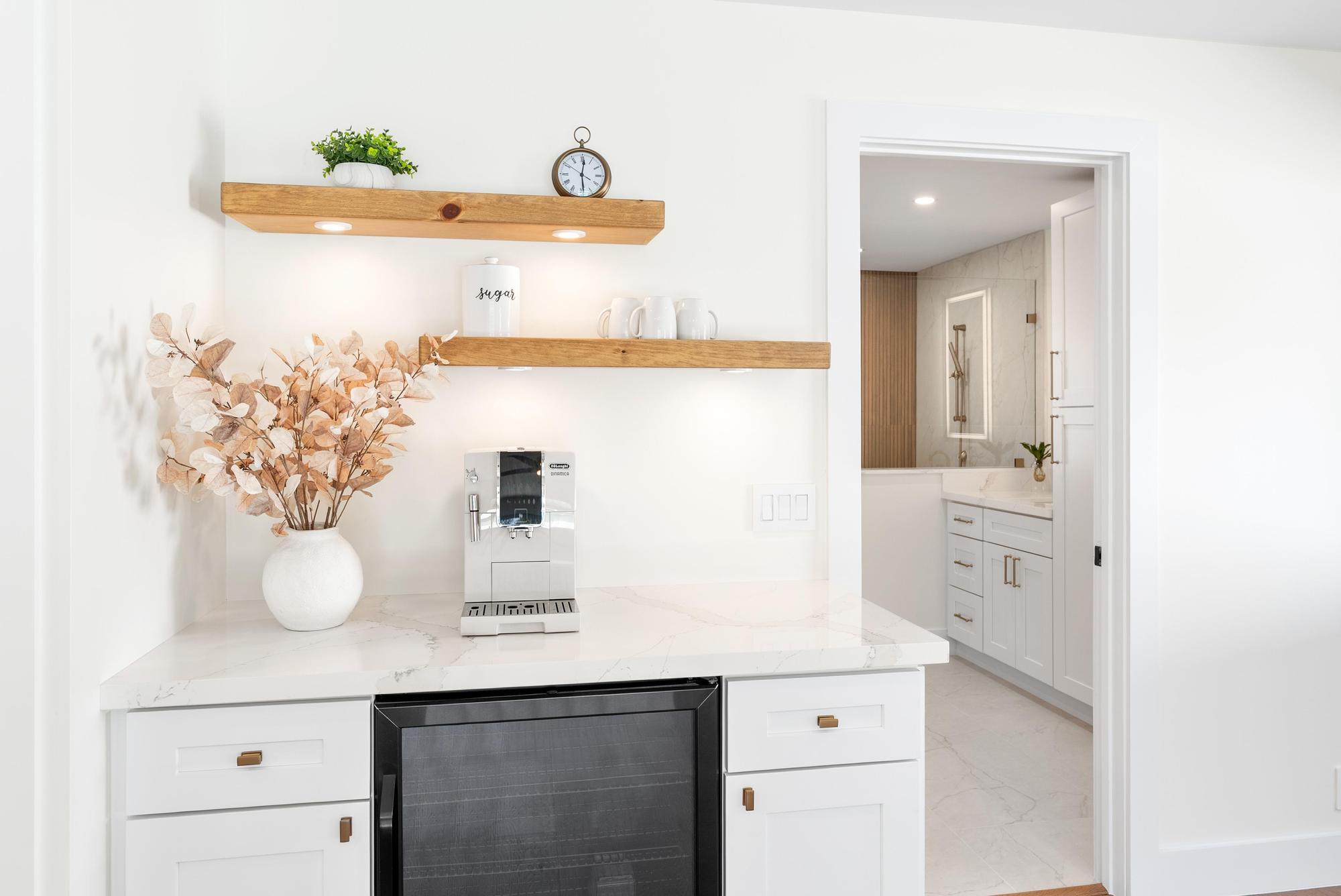 1607 Seabrook Jupiter, FL 33469