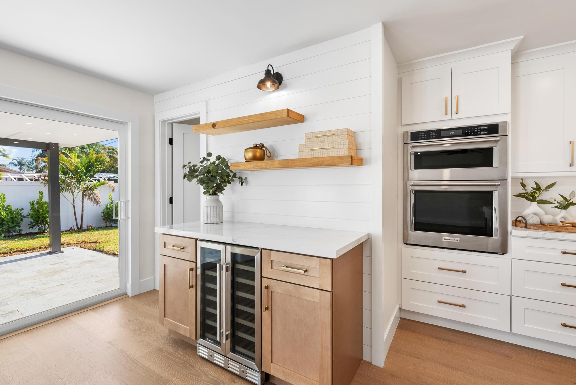 1607 Seabrook Jupiter, FL 33469