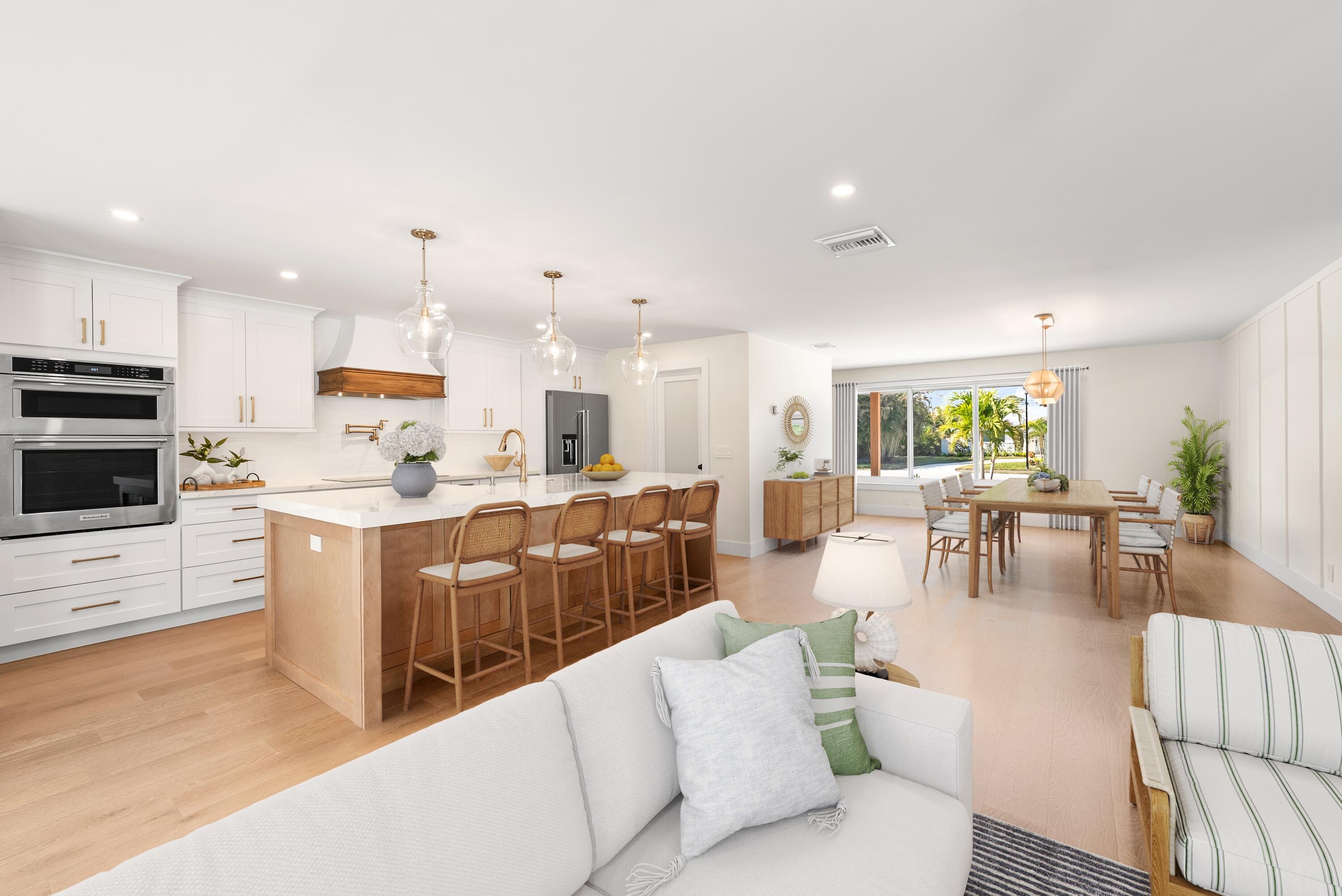 1607 Seabrook Jupiter, FL 33469