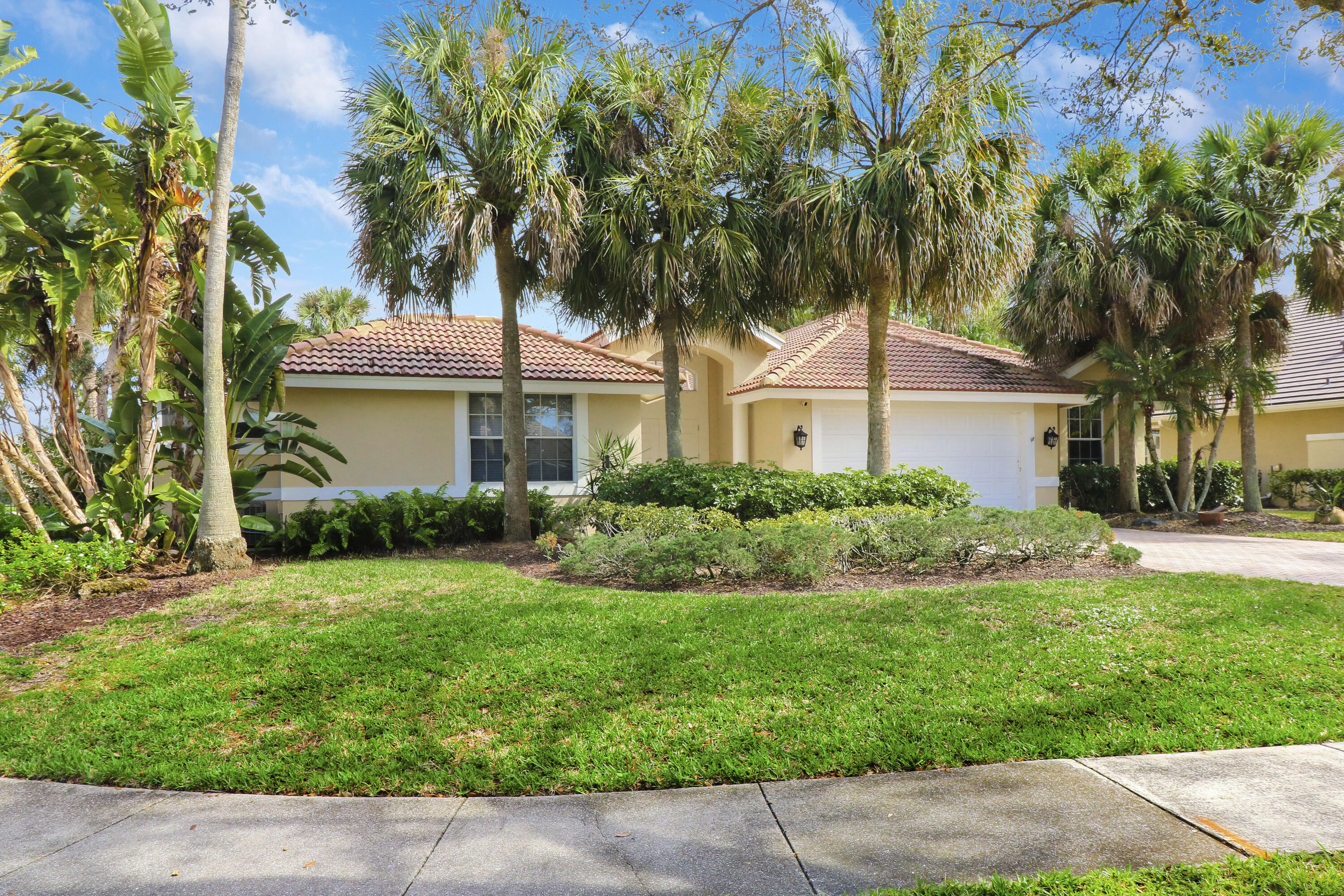 6995 Cypress Cv Jupiter, FL 33458