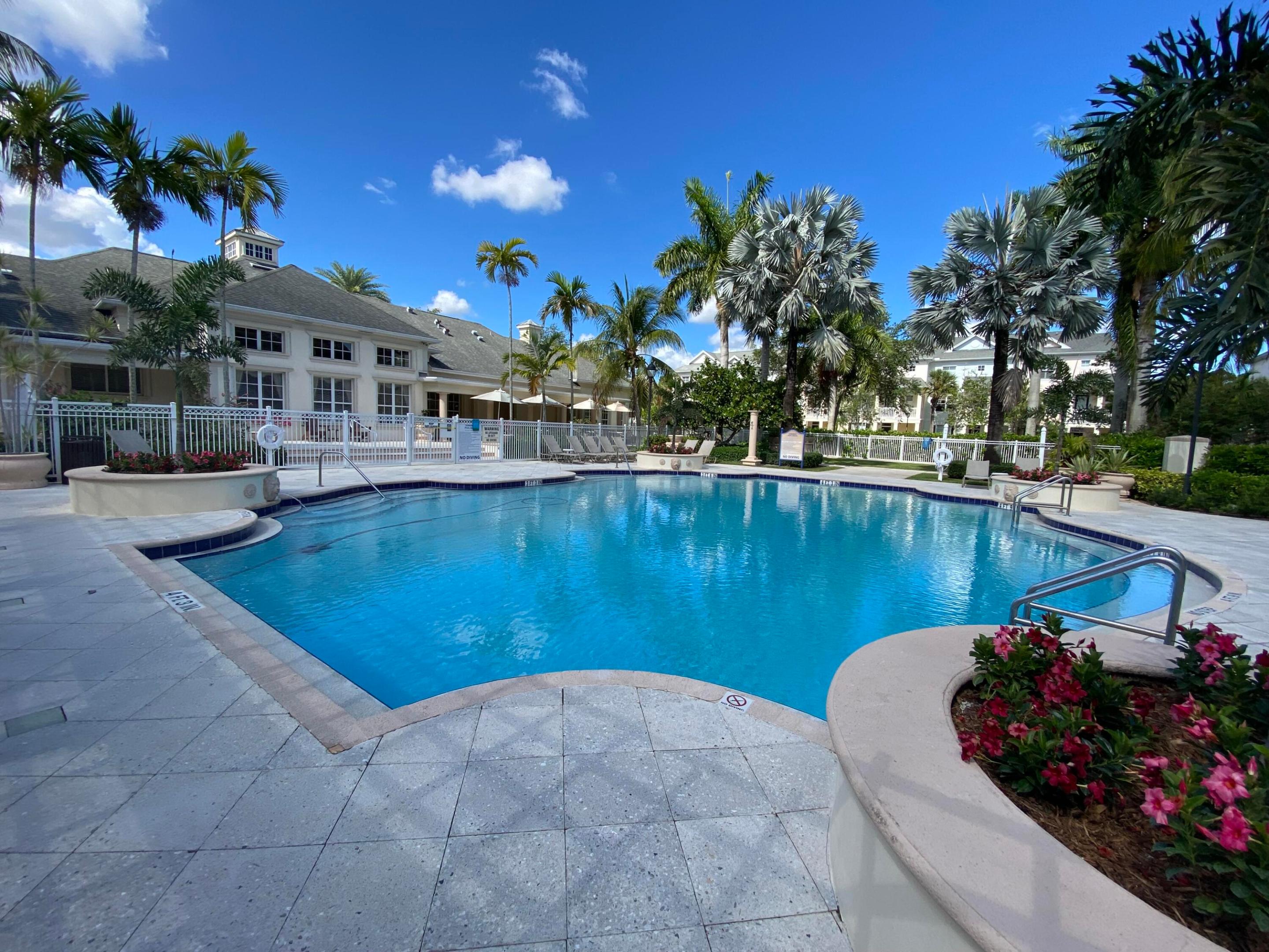 225 Murcia #109 Jupiter, FL 33458