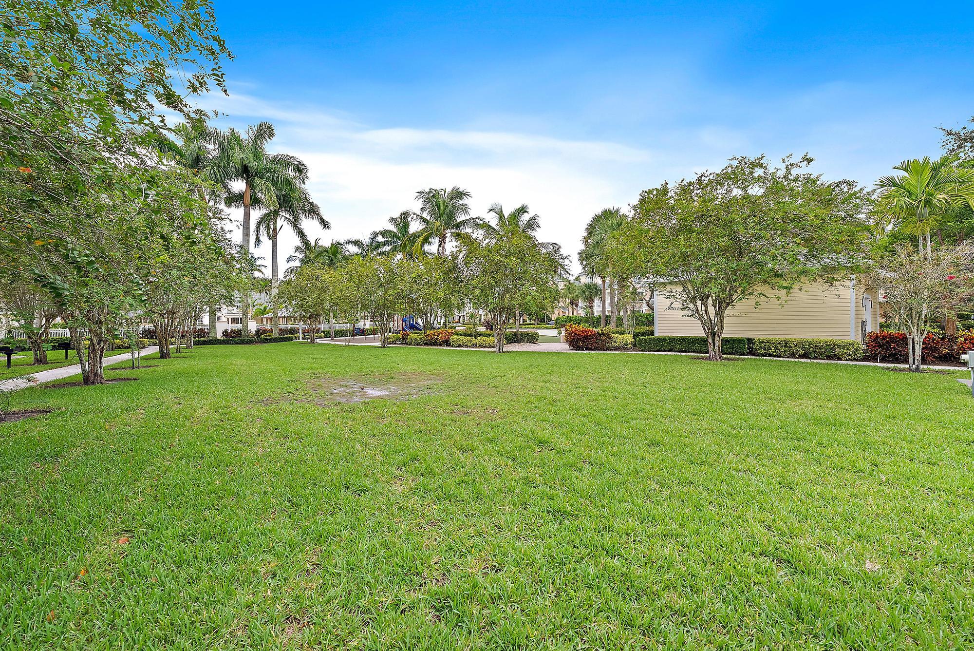 225 Murcia #109 Jupiter, FL 33458