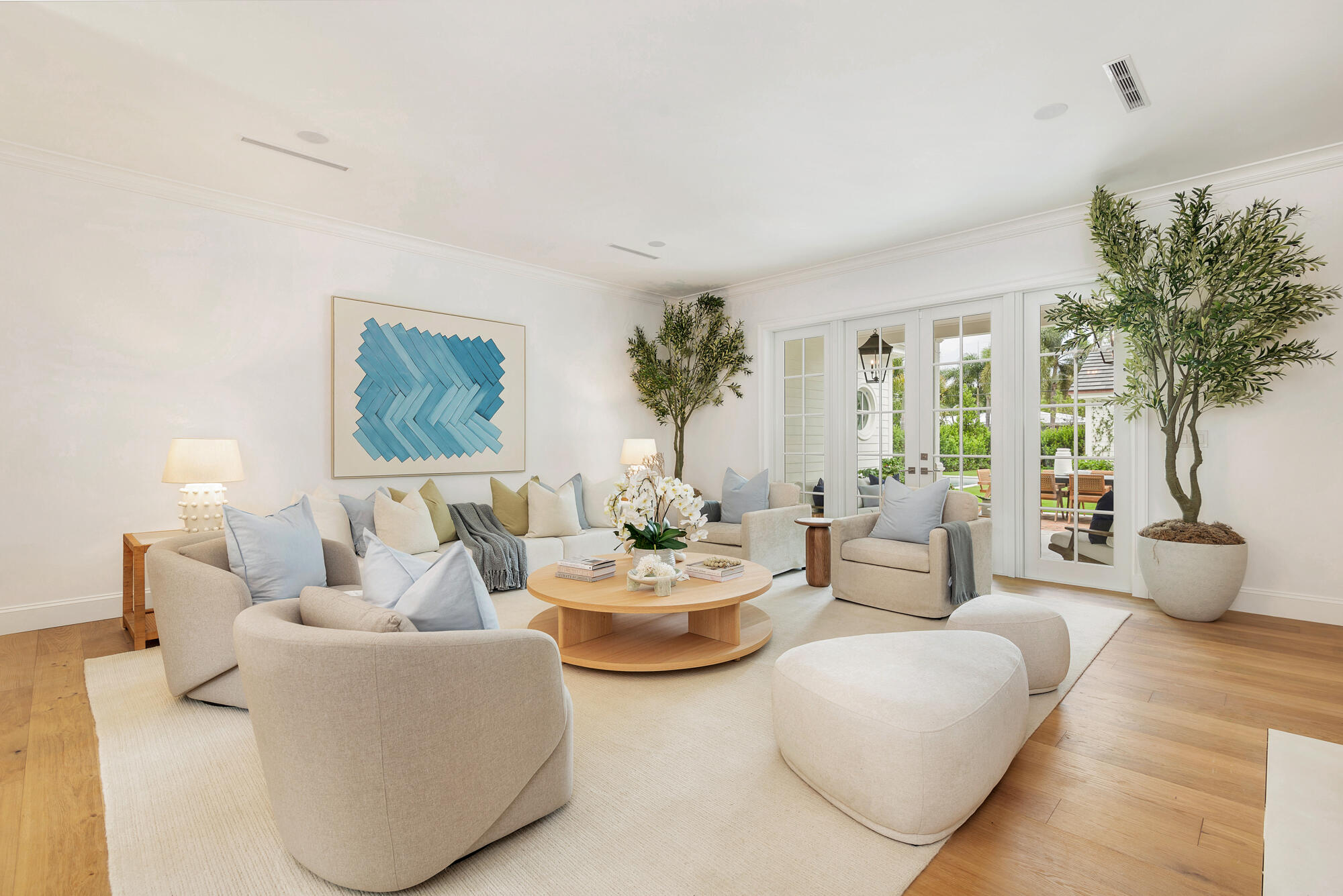 225 Seville West Palm Beach, FL 33405