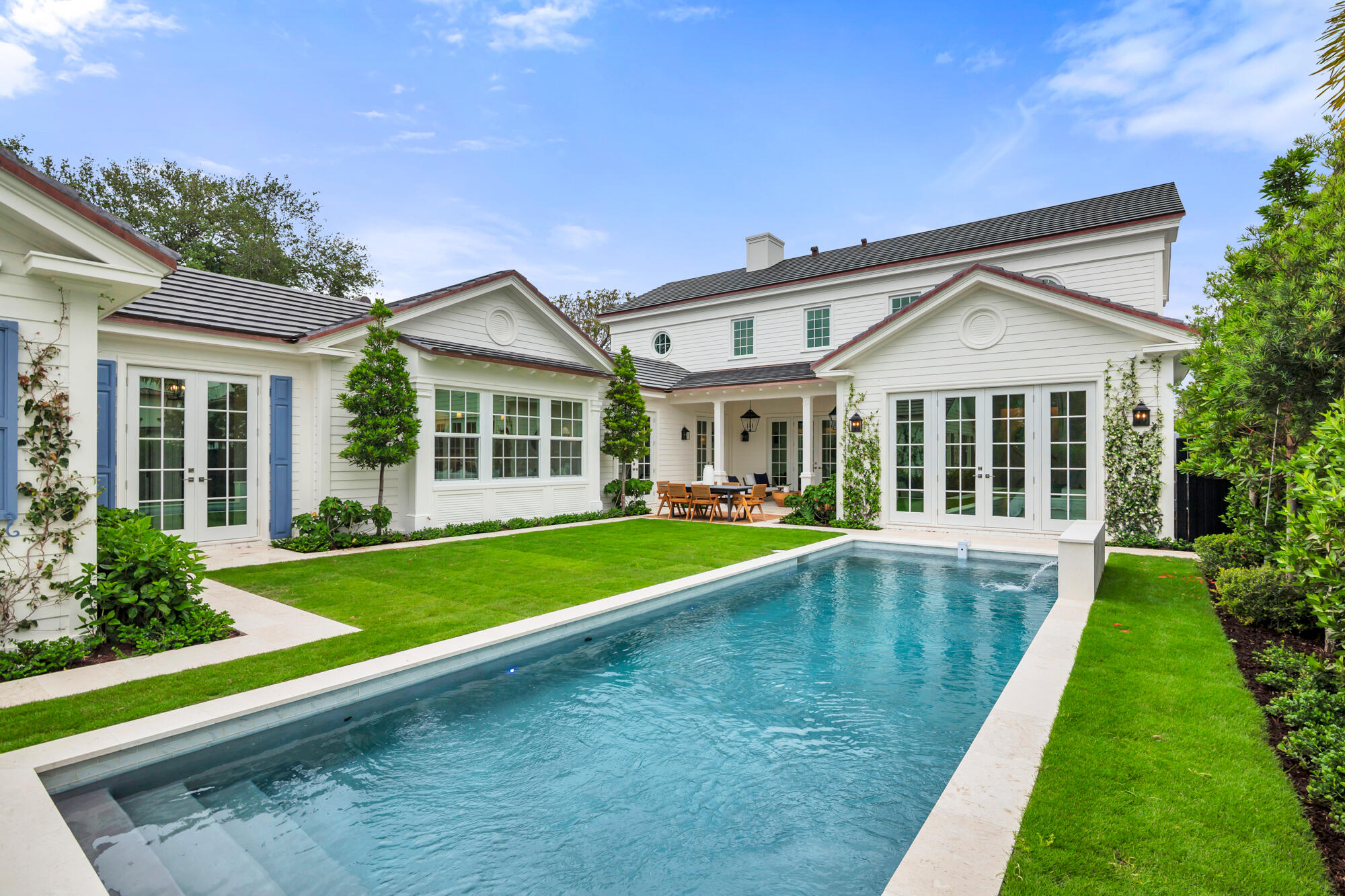 225 Seville West Palm Beach, FL 33405